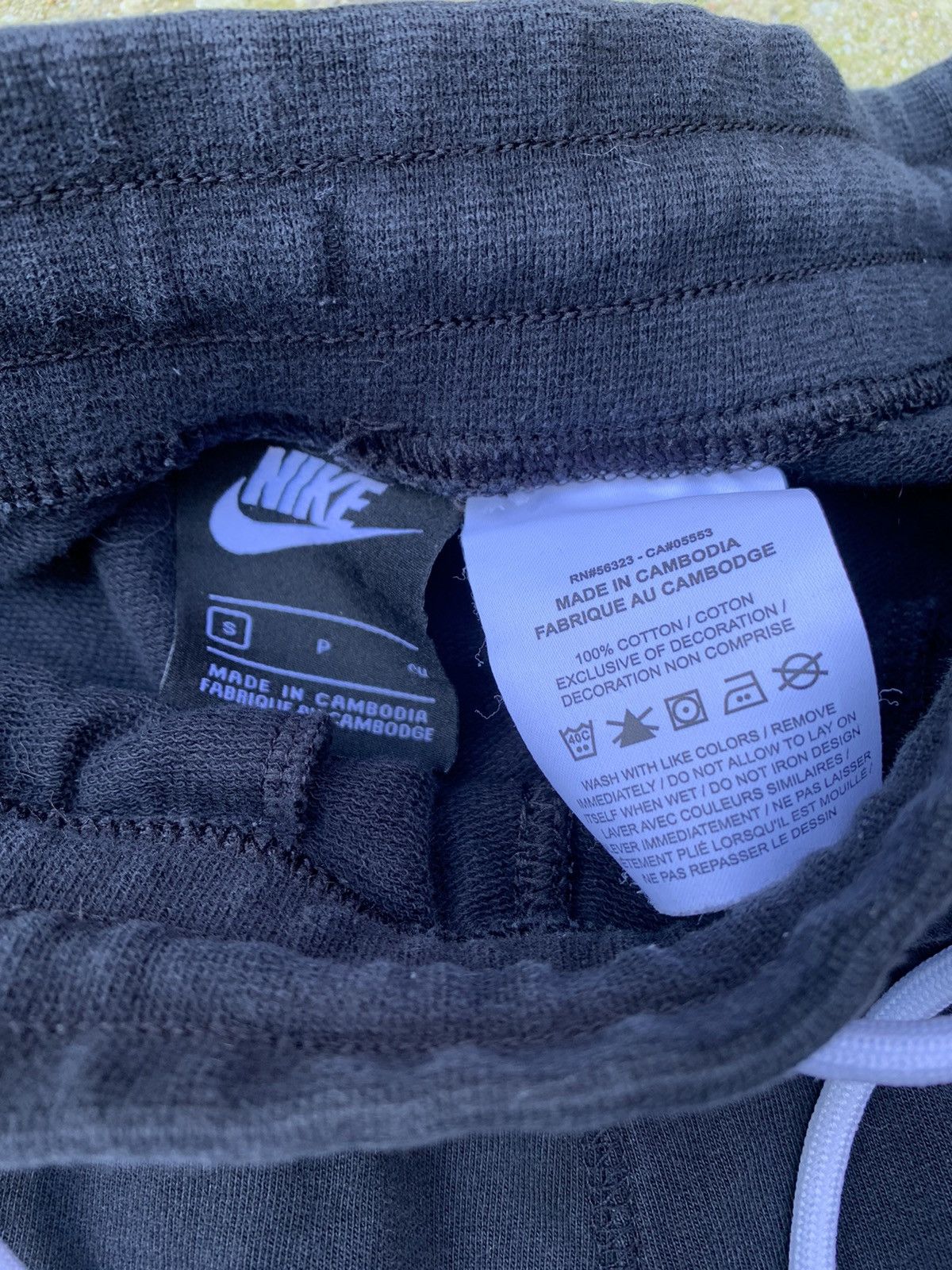 Nike Nike Shorts Size US 30 / EU 46 - 4 Thumbnail