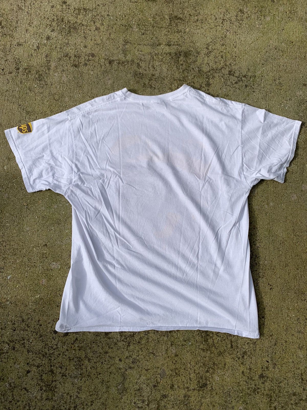 Vintage Vintage UPS T Shirt Size US XL / EU 56 / 4 - 2 Thumbnail