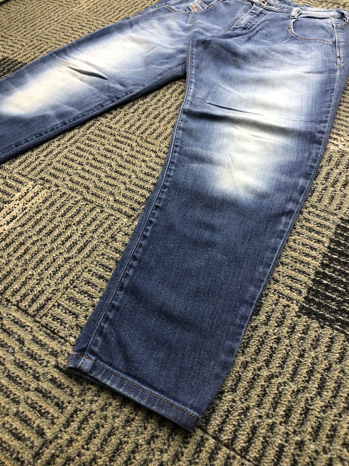Diesel Diesel Chinelle Regular Slim TaperedStretch Faded Blue Jeans Size US 27 - 5 Thumbnail