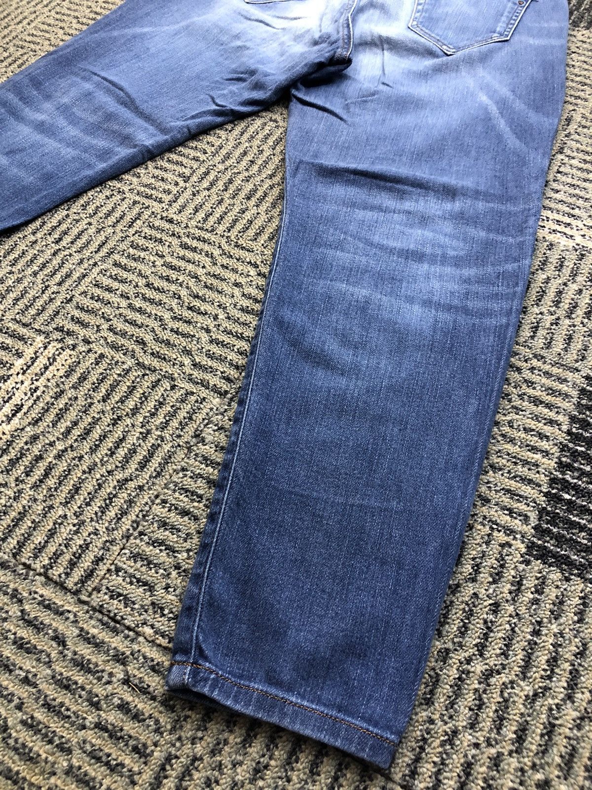 Diesel Diesel Chinelle Regular Slim TaperedStretch Faded Blue Jeans Size US 27 - 14 Thumbnail