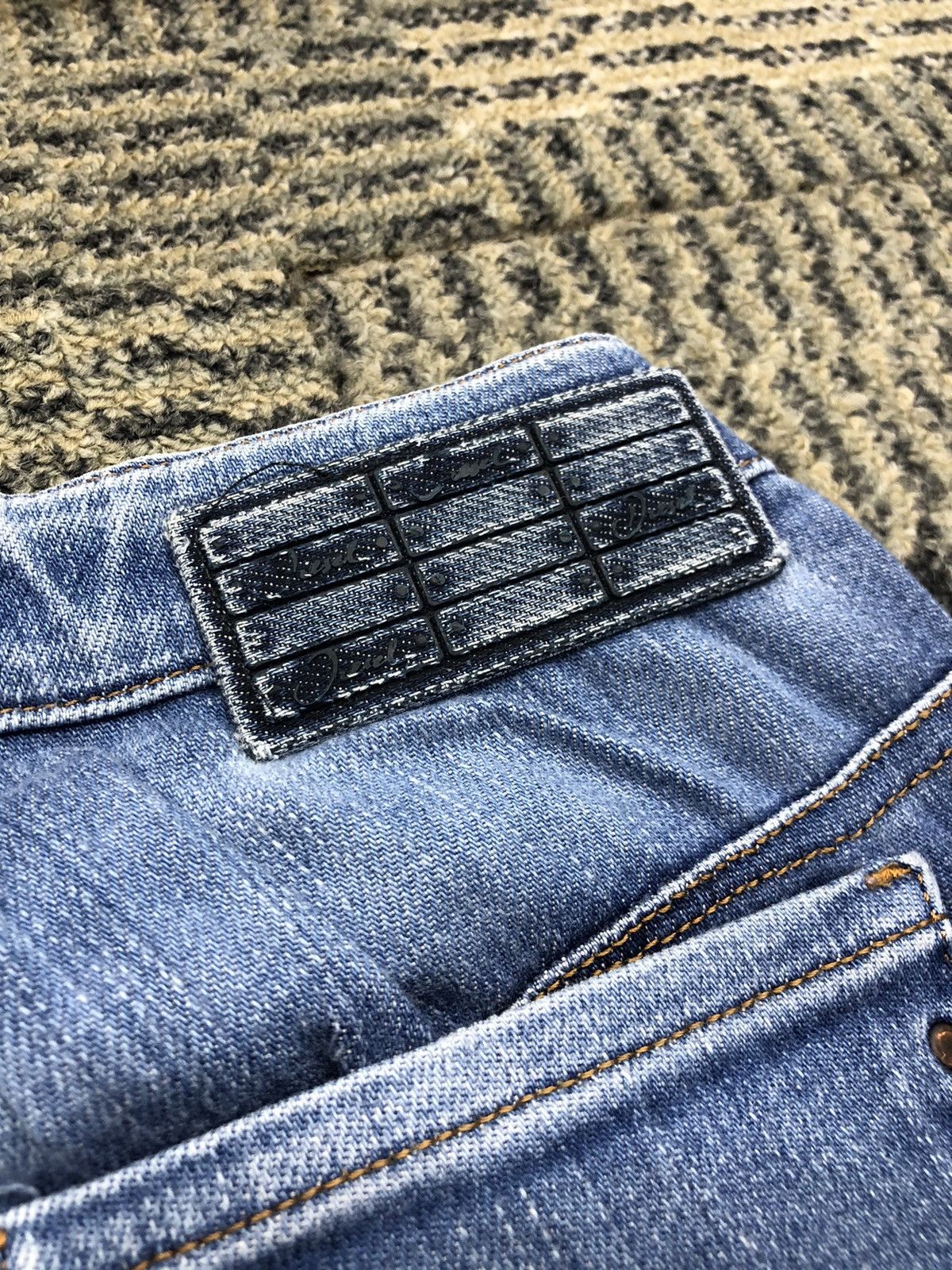 Diesel Diesel Chinelle Regular Slim TaperedStretch Faded Blue Jeans Size US 27 - 16 Thumbnail