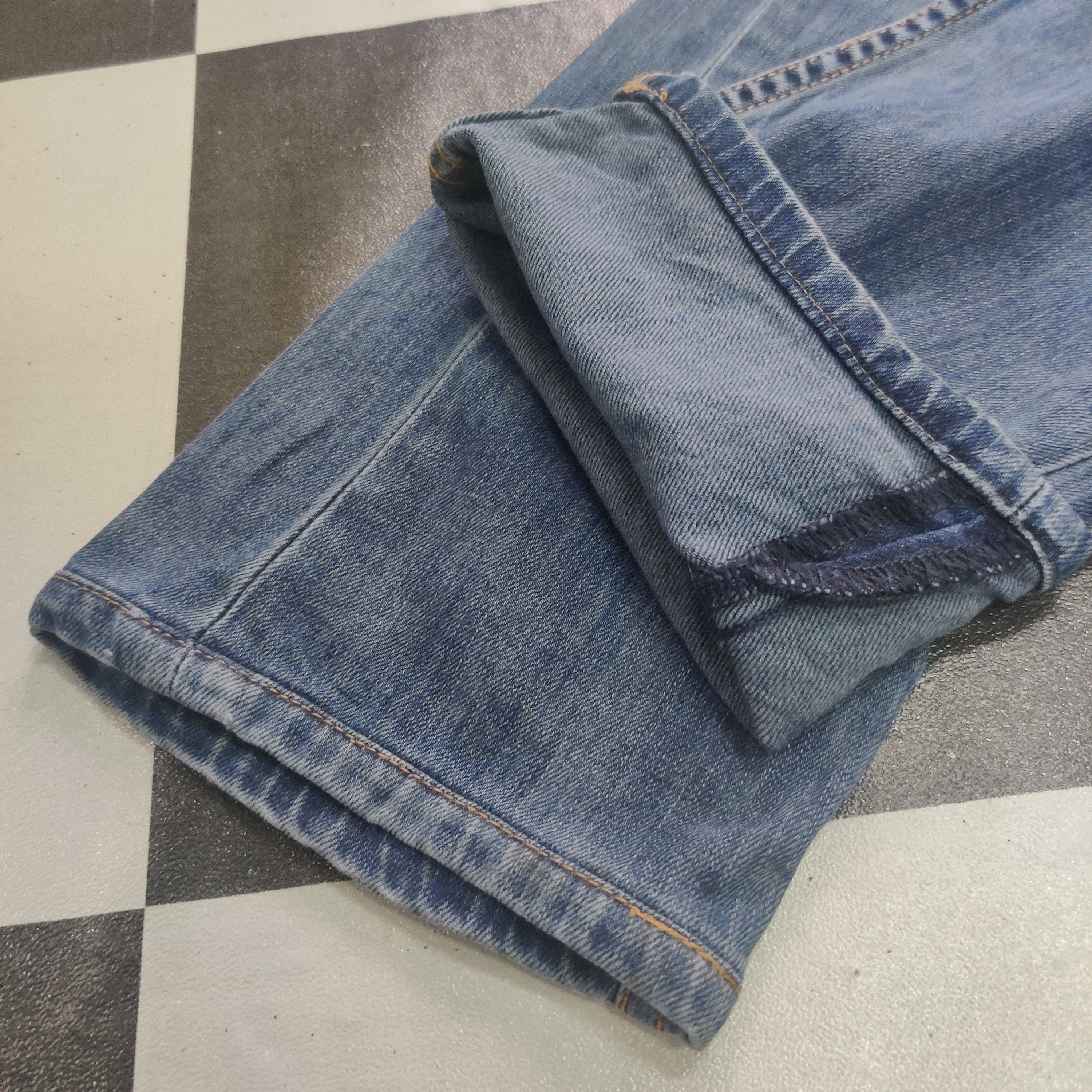 Levi's × Vintage Vintage Blue Wash Levis 522 Jeans-Z5 Size US 34 / EU 50 - 7 Thumbnail