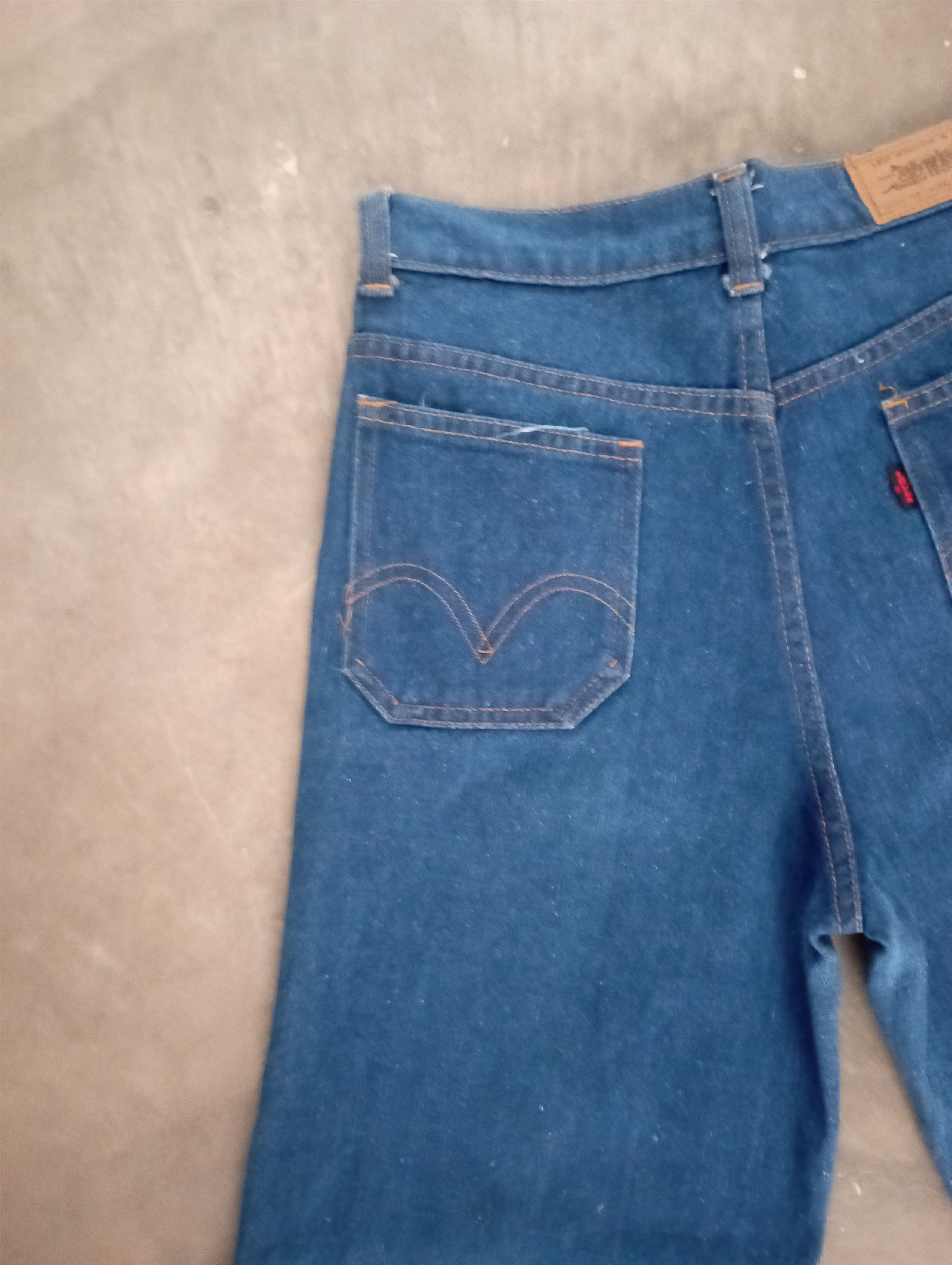 Levi's Vintage Levi's 601 Super Flare Bellbottom Bootcut Jeans Size US 27 - 14 Thumbnail