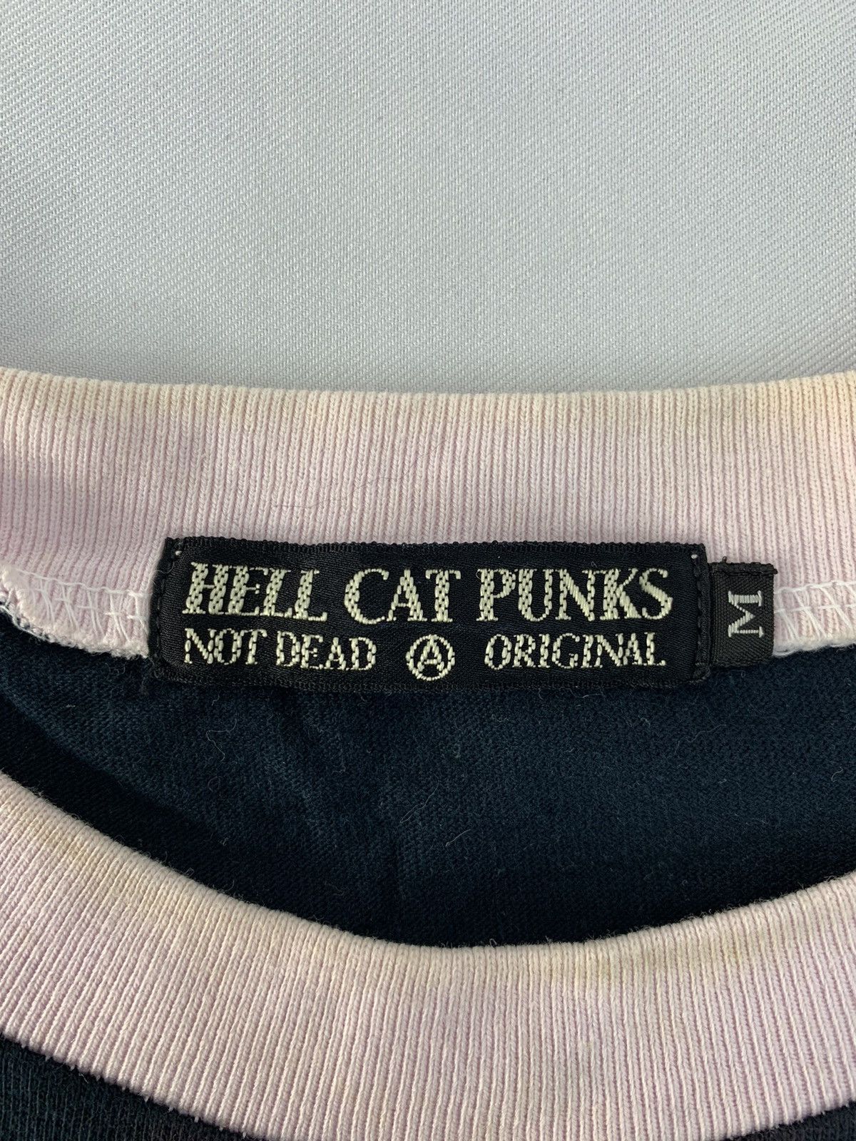 Band Tees Records Hellcat Punks Not Dead Rock Revolution Raglan Tee Size US S / EU 44-46 / 1 - 4 Thumbnail