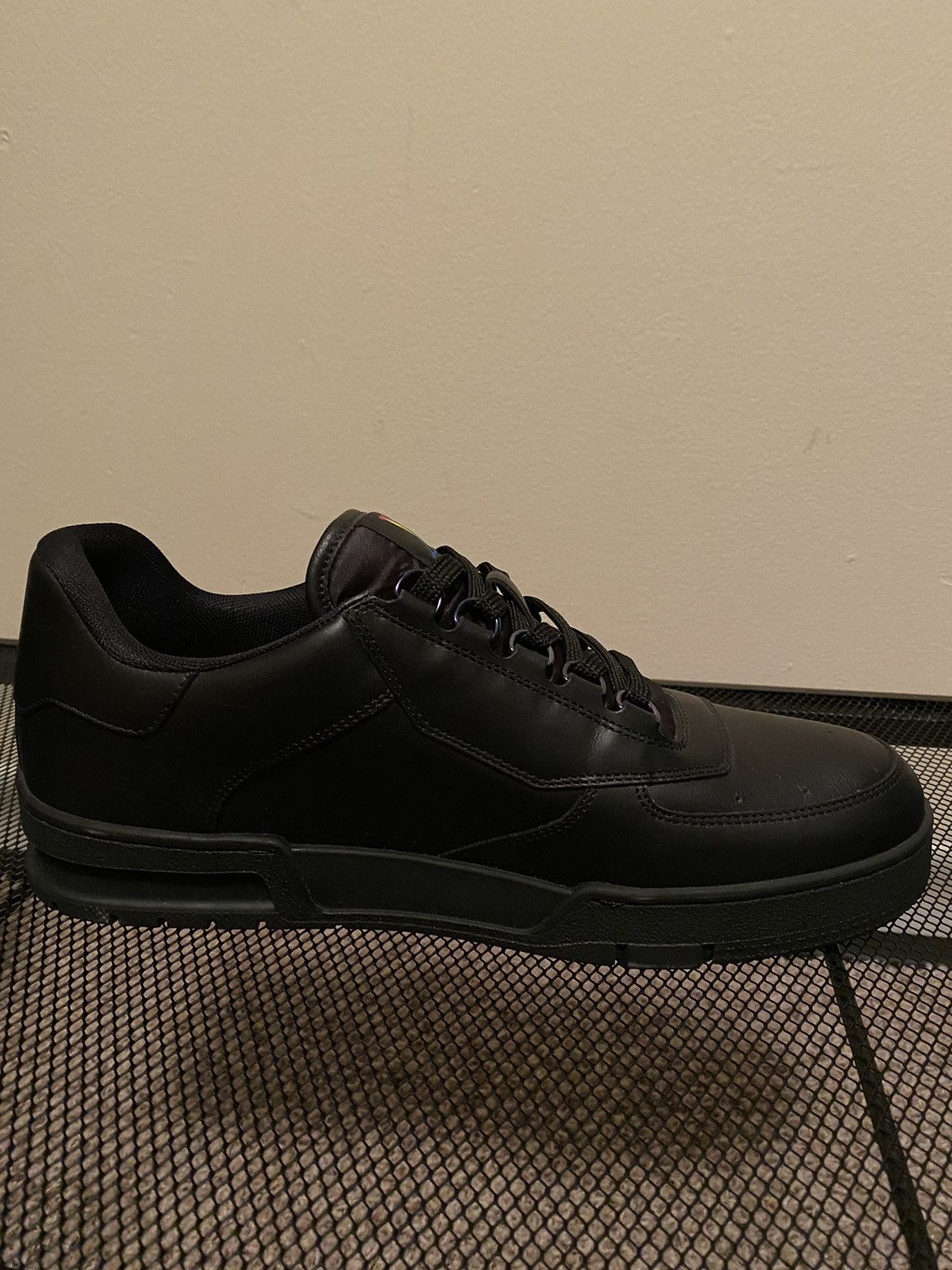 Louis Vuitton Louis Vuitton LV Trainer Sneaker Plain Rainbow Virgil Grail Size US 9 / EU 42 - 10 Thumbnail
