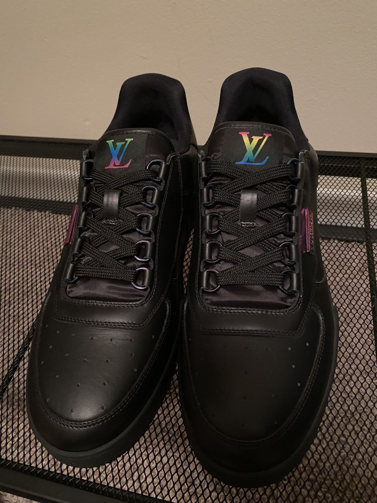 Louis Vuitton Louis Vuitton LV Trainer Sneaker Plain Rainbow Virgil Grail Size US 9 / EU 42 - 11 Thumbnail