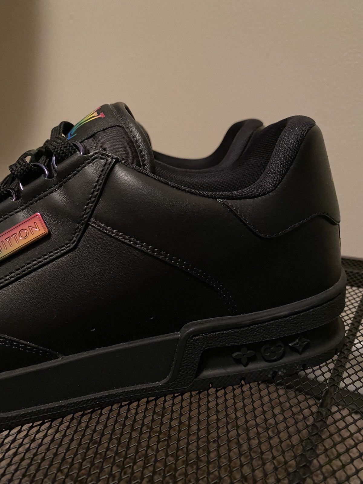 Louis Vuitton Louis Vuitton LV Trainer Sneaker Plain Rainbow Virgil Grail Size US 9 / EU 42 - 14 Thumbnail