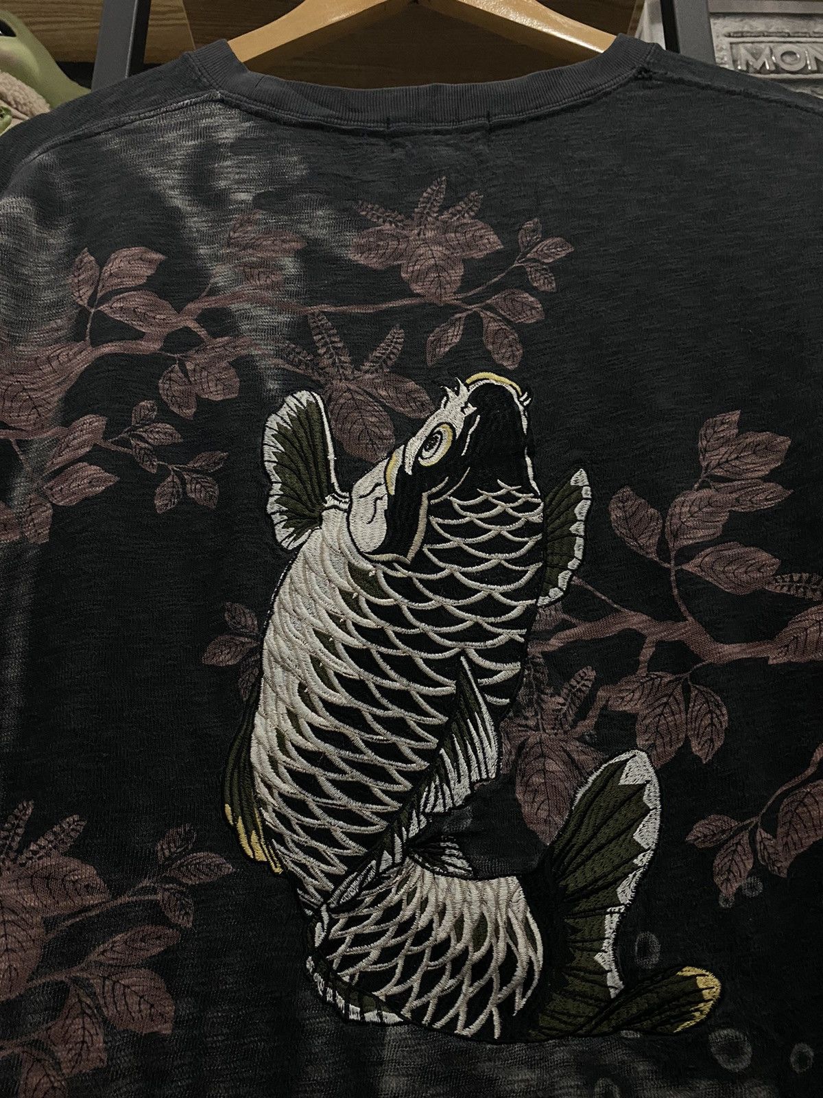 Japanese Brand Vintage KARAKURI TAMASHI Sukajan Koi Fish Emberoidery LS Size US L / EU 52-54 / 3 - 4 Thumbnail