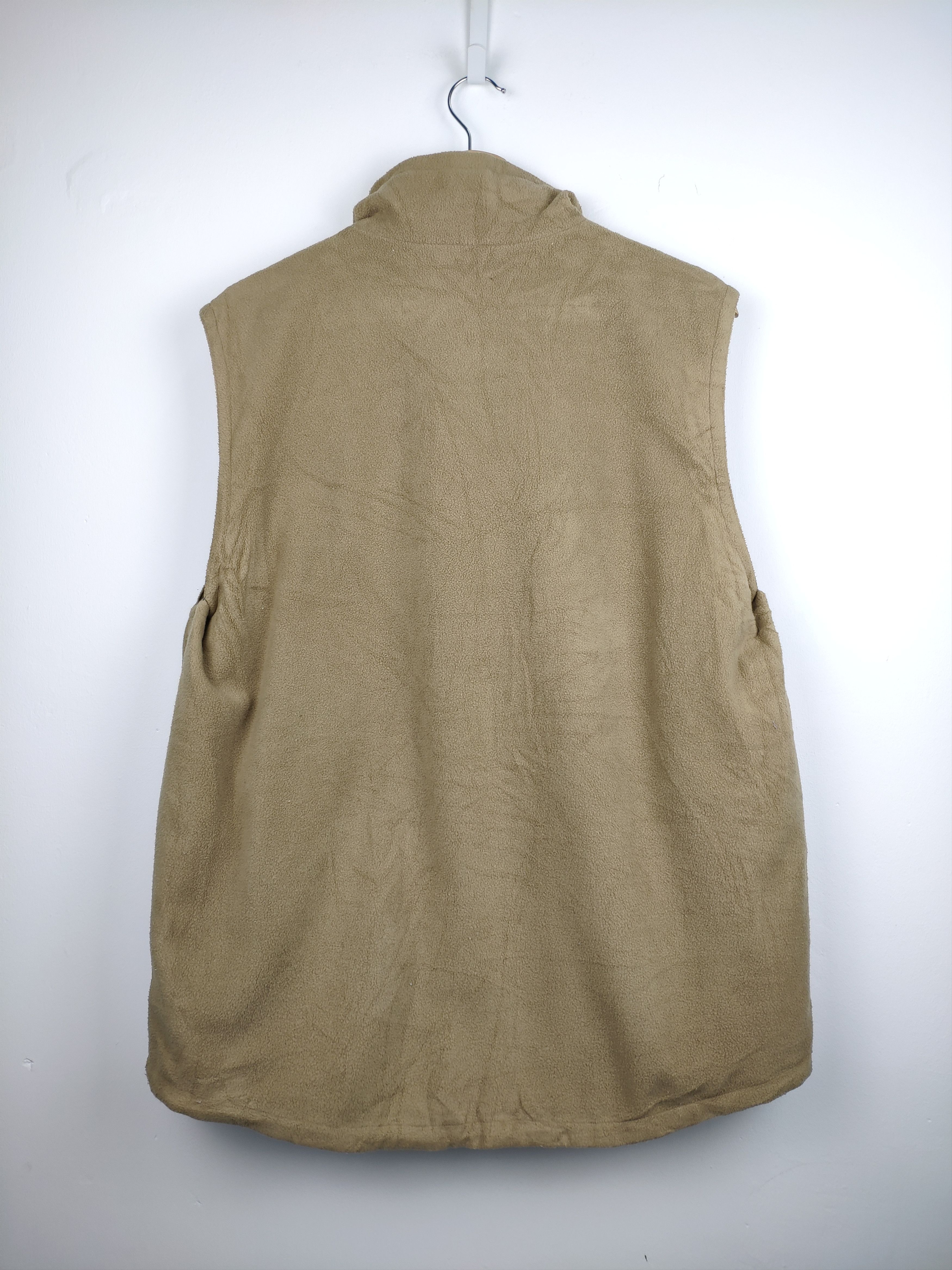 Japanese Brand × Uniqlo Japanese Uniqlo Fleece Vest Reversible Size US XL / EU 56 / 4 - 3 Thumbnail