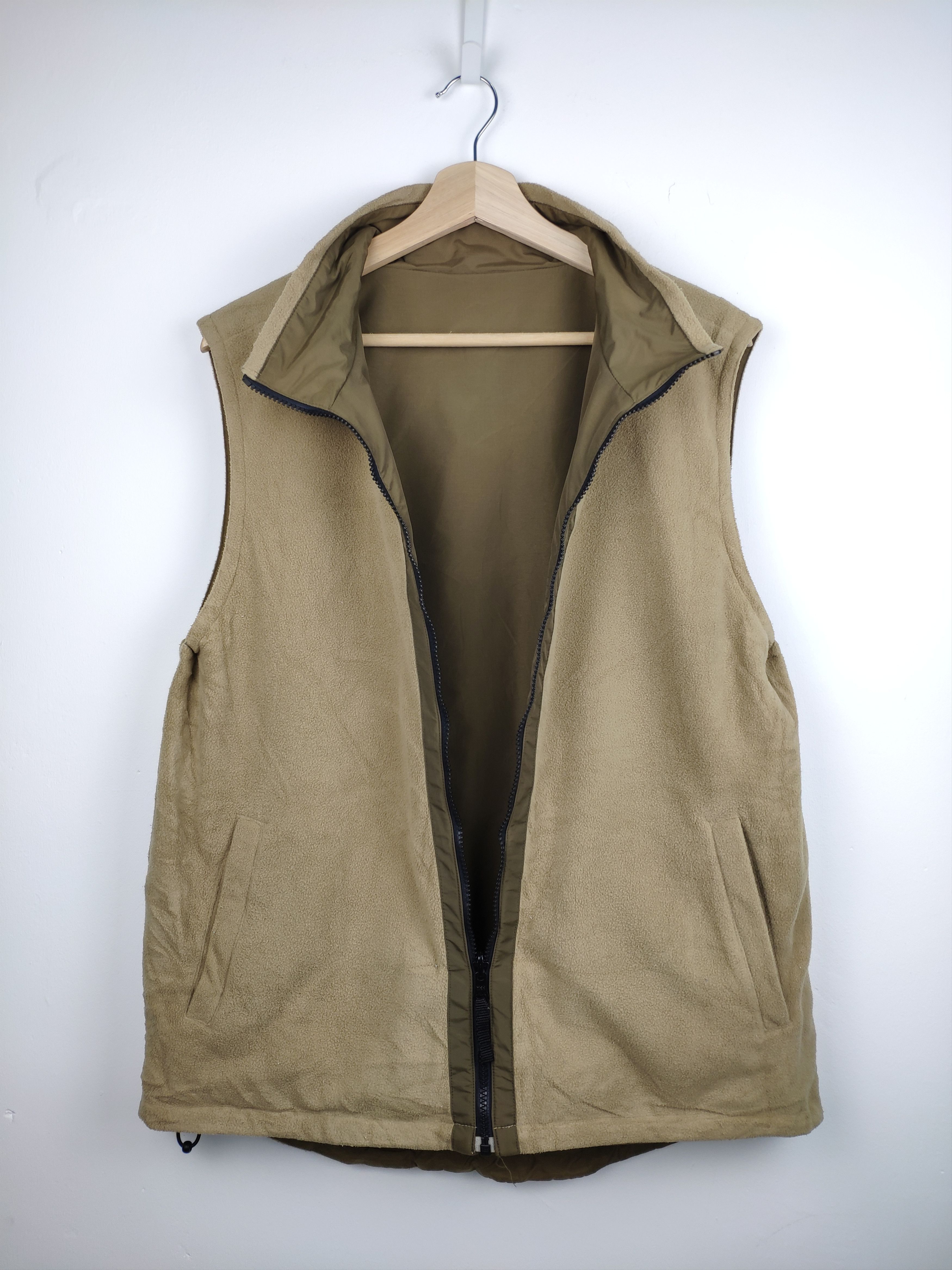 Japanese Brand × Uniqlo Japanese Uniqlo Fleece Vest Reversible Size US XL / EU 56 / 4 - 2 Thumbnail