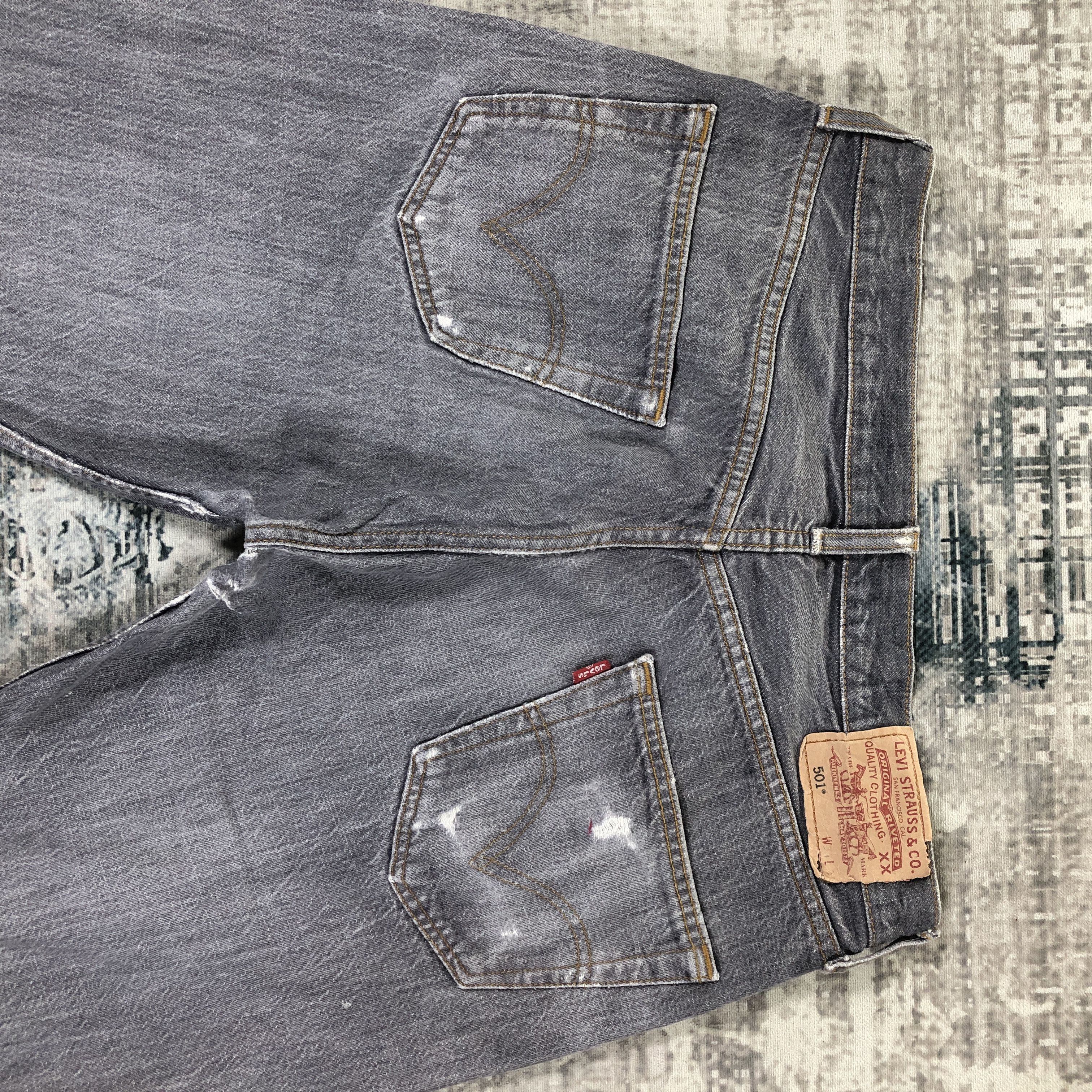Levi's × Vintage Vintage Levis 501 Jeans Faded Black Denim Size US 33 - 4 Thumbnail