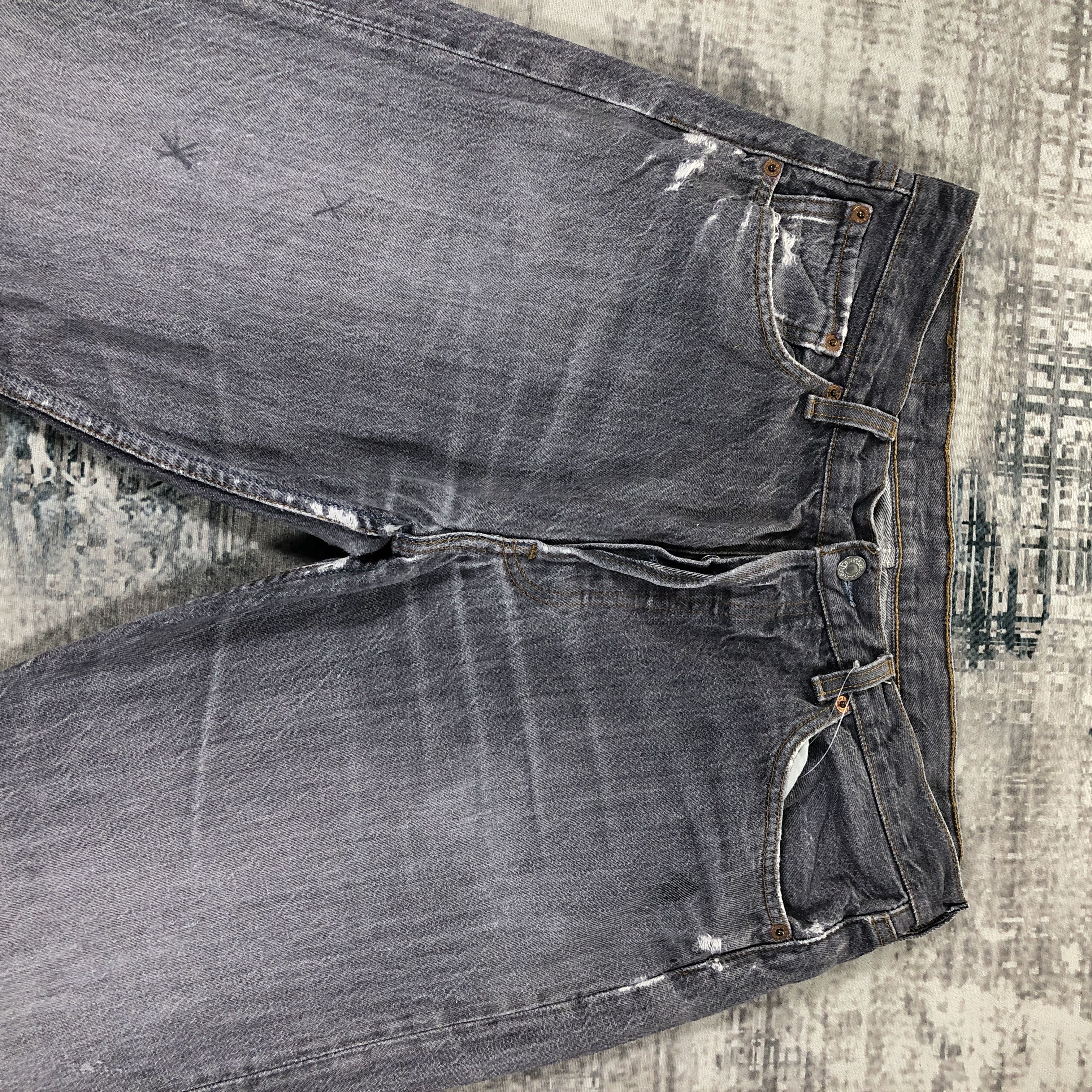 Levi's × Vintage Vintage Levis 501 Jeans Faded Black Denim Size US 33 - 3 Thumbnail