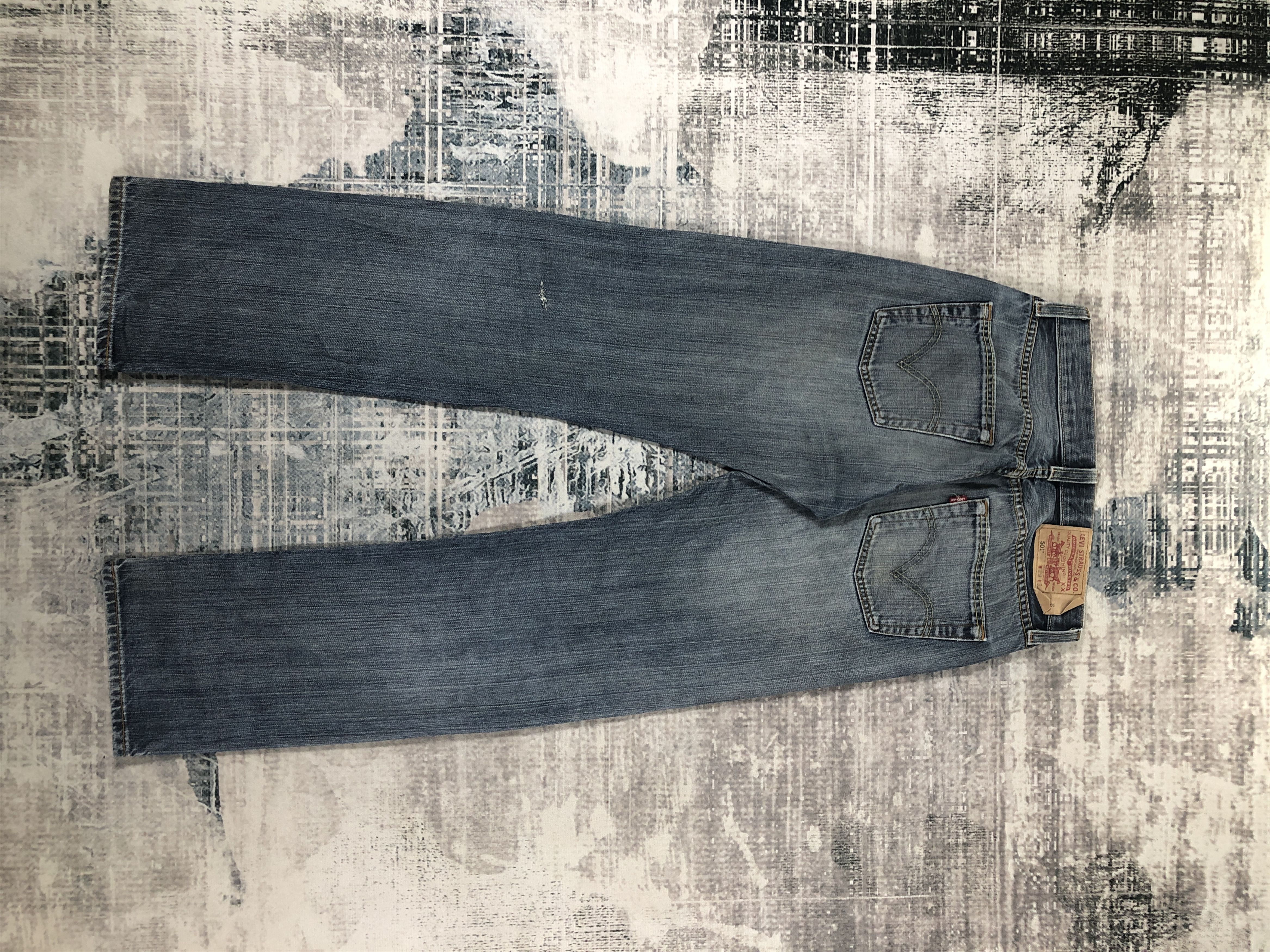 Levi's × Vintage Vintage Levis 501 Jeans Medium Wash Denim Size US 28 / EU 44 - 2 Thumbnail