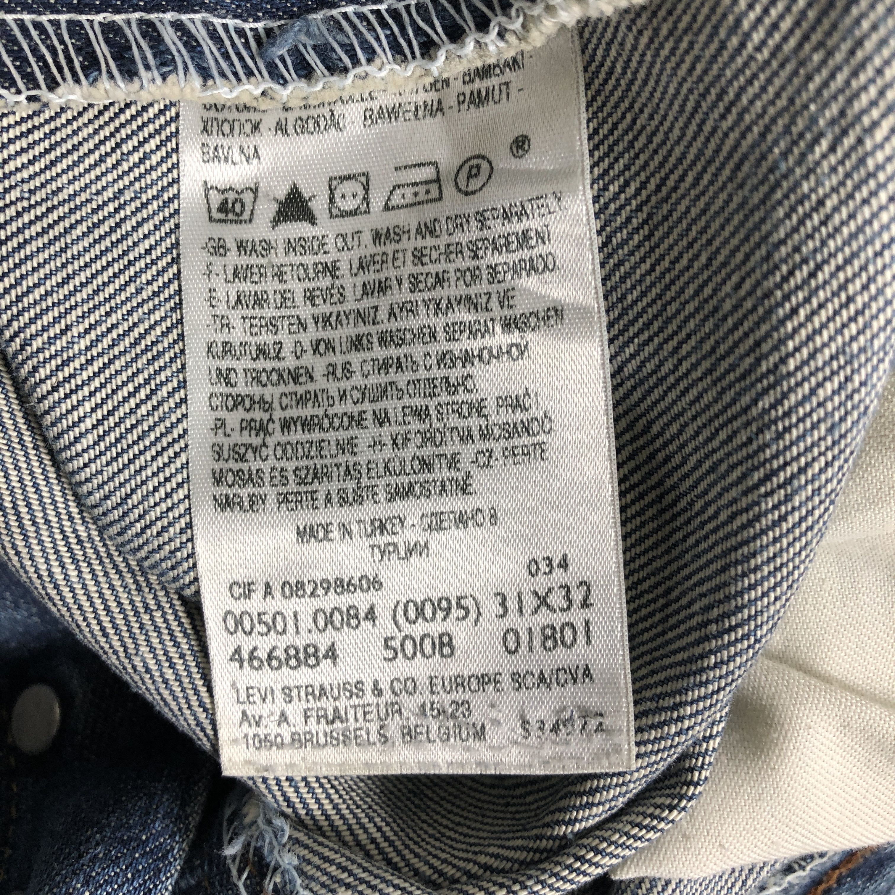 Levi's Levi's Jeans 501 Medium Wash Size US 31 - 12 Thumbnail