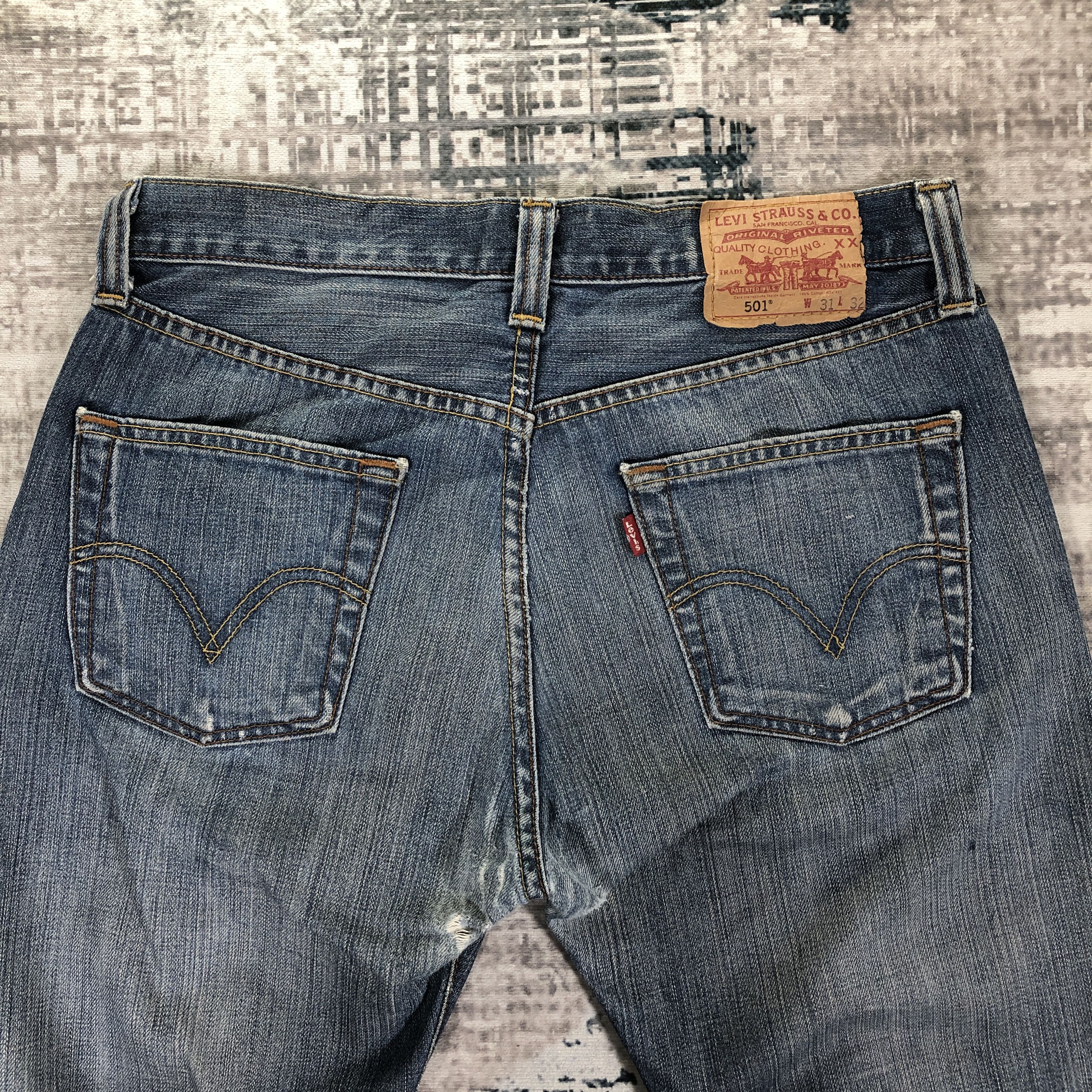 Levi's Levi's Jeans 501 Medium Wash Size US 31 - 4 Thumbnail