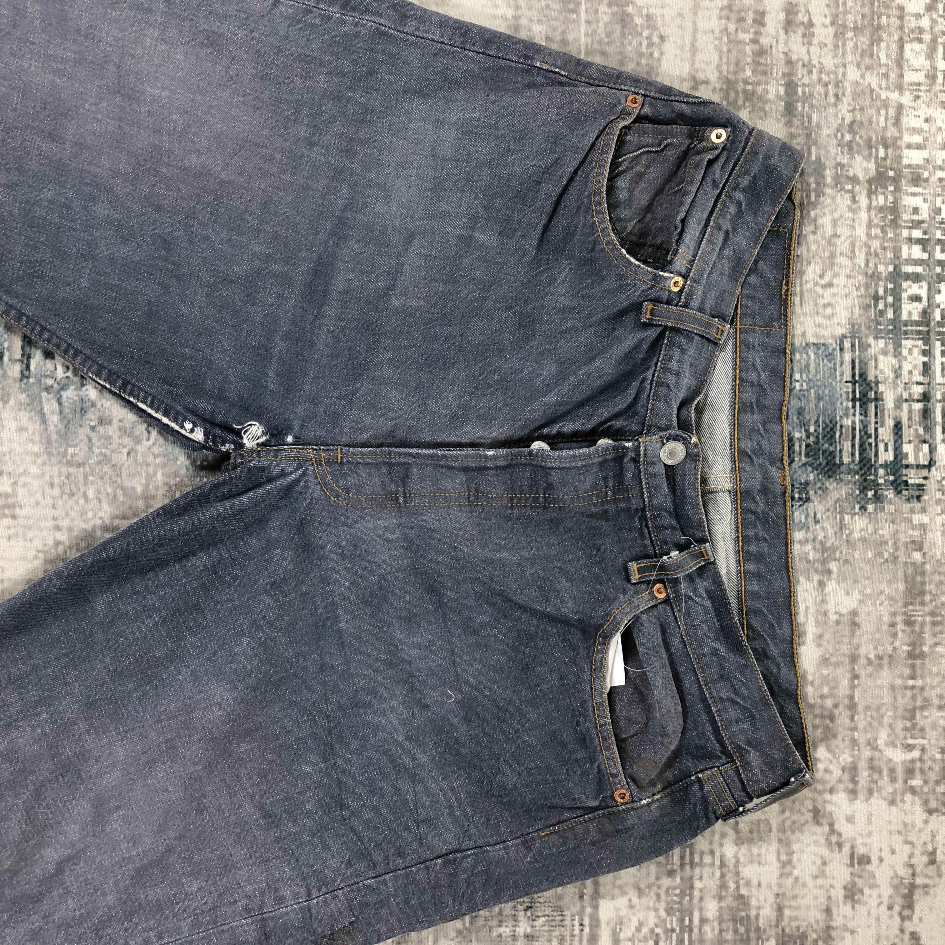 Levi's × Vintage Vintage Levis 501 Jeans Faded Denim Size US 32 / EU 48 - 3 Thumbnail