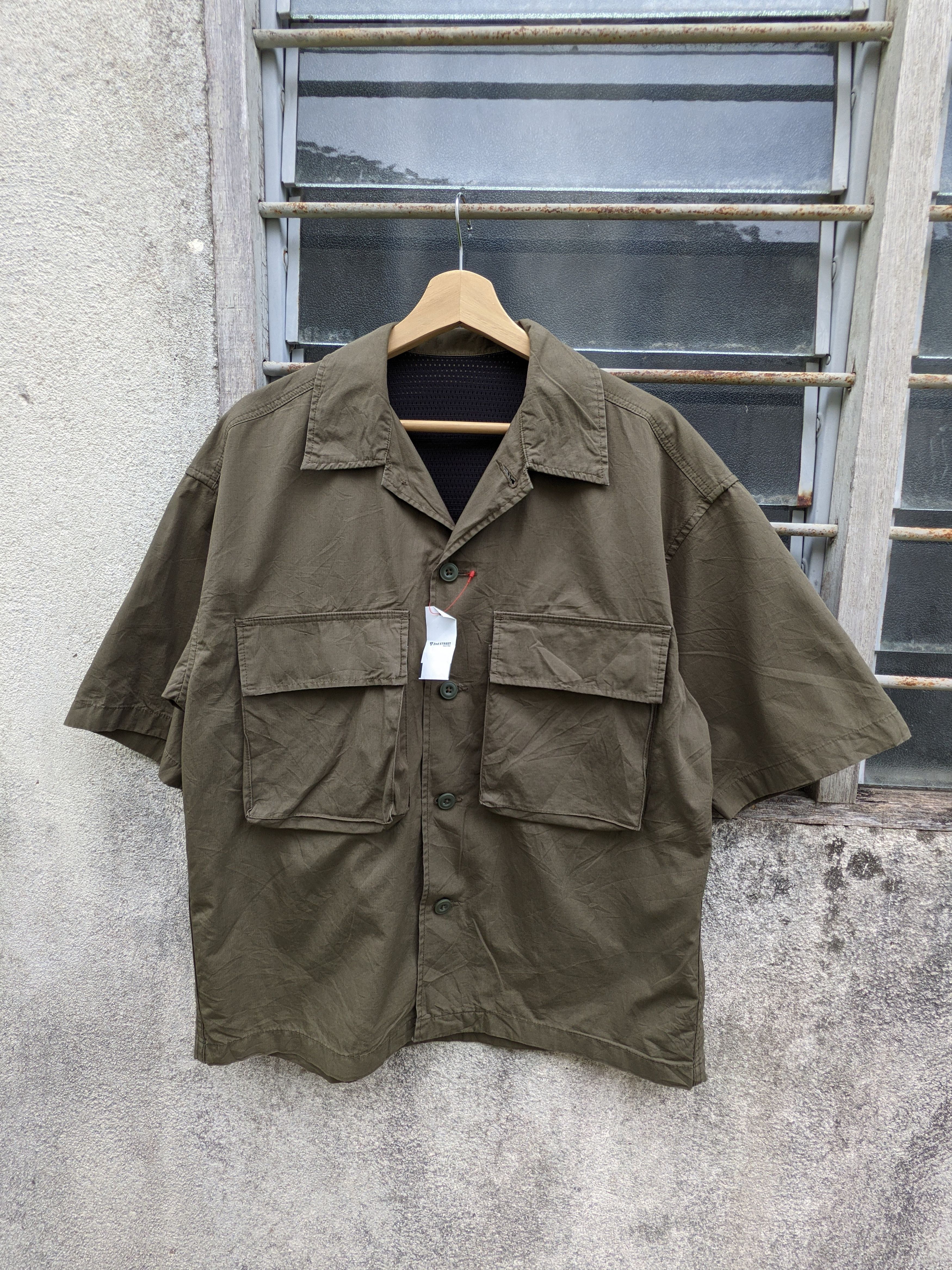 GU GU military workshirt Size US M / EU 48-50 / 2 - 5 Thumbnail