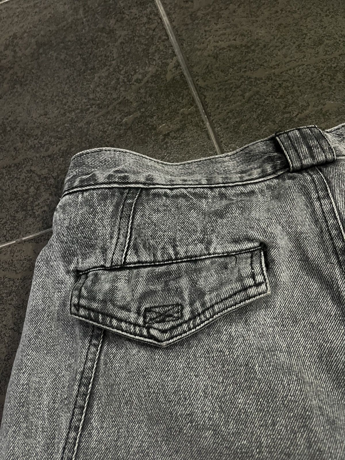 Lee Vintage 90s Lee Navigation Multiple Pocket Faded Denim Size US 32 / EU 48 - 14 Thumbnail