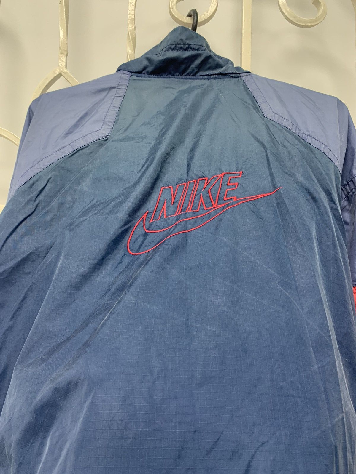 Nike × Vintage Vintage Nike Big Logo Jacket Size US L / EU 52-54 / 3 - 9 Thumbnail