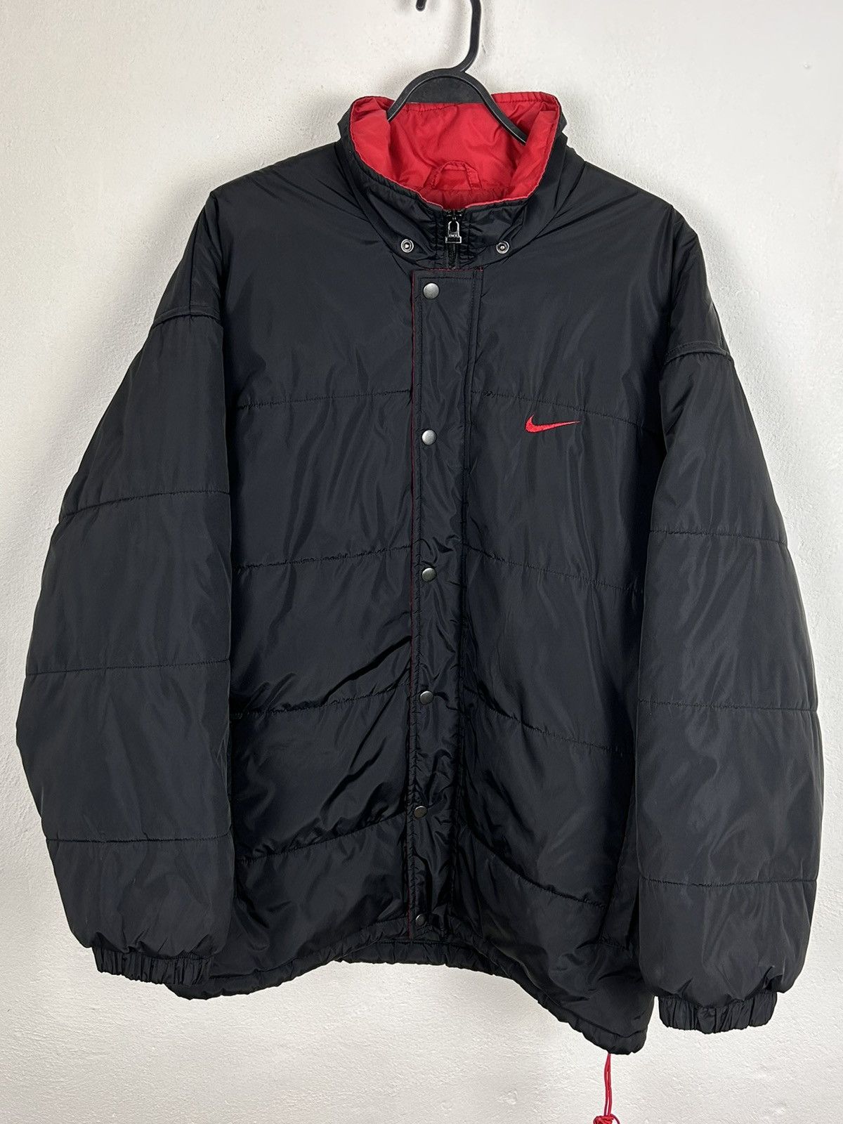 Nike 90s Vintage Nike Big Swoosh On Back Puffer Jacket In Black Size US M / EU 48-50 / 2 - 1 Thumbnail
