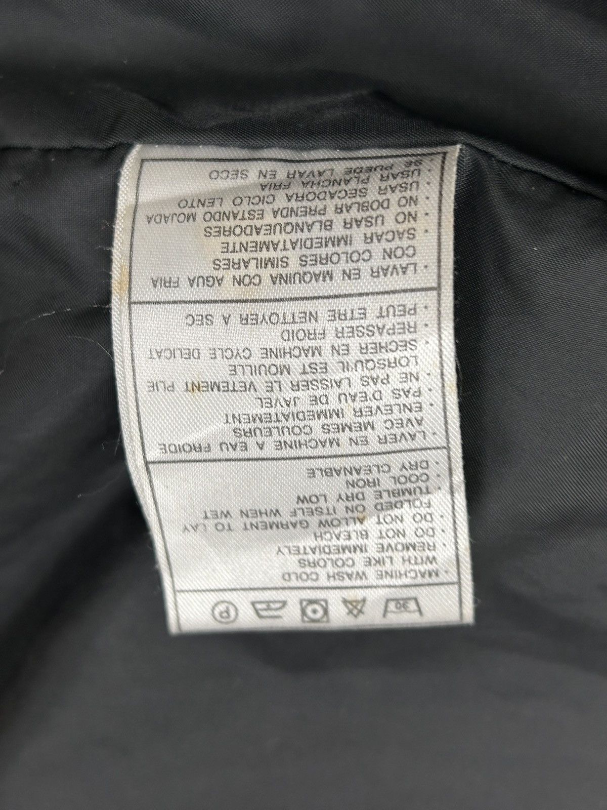 Nike 90s Vintage Nike Big Swoosh On Back Puffer Jacket In Black Size US M / EU 48-50 / 2 - 12 Thumbnail