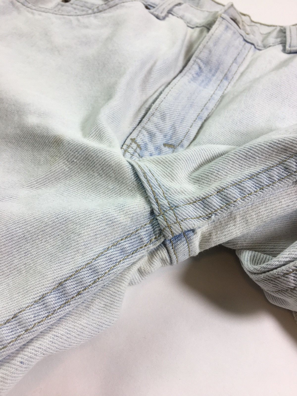 Levi's × Levi's Vintage Clothing × Vintage Vintage 80s Levis 505 Light Wash Distressed Orange Tab Jeans Size US 33 - 9 Thumbnail