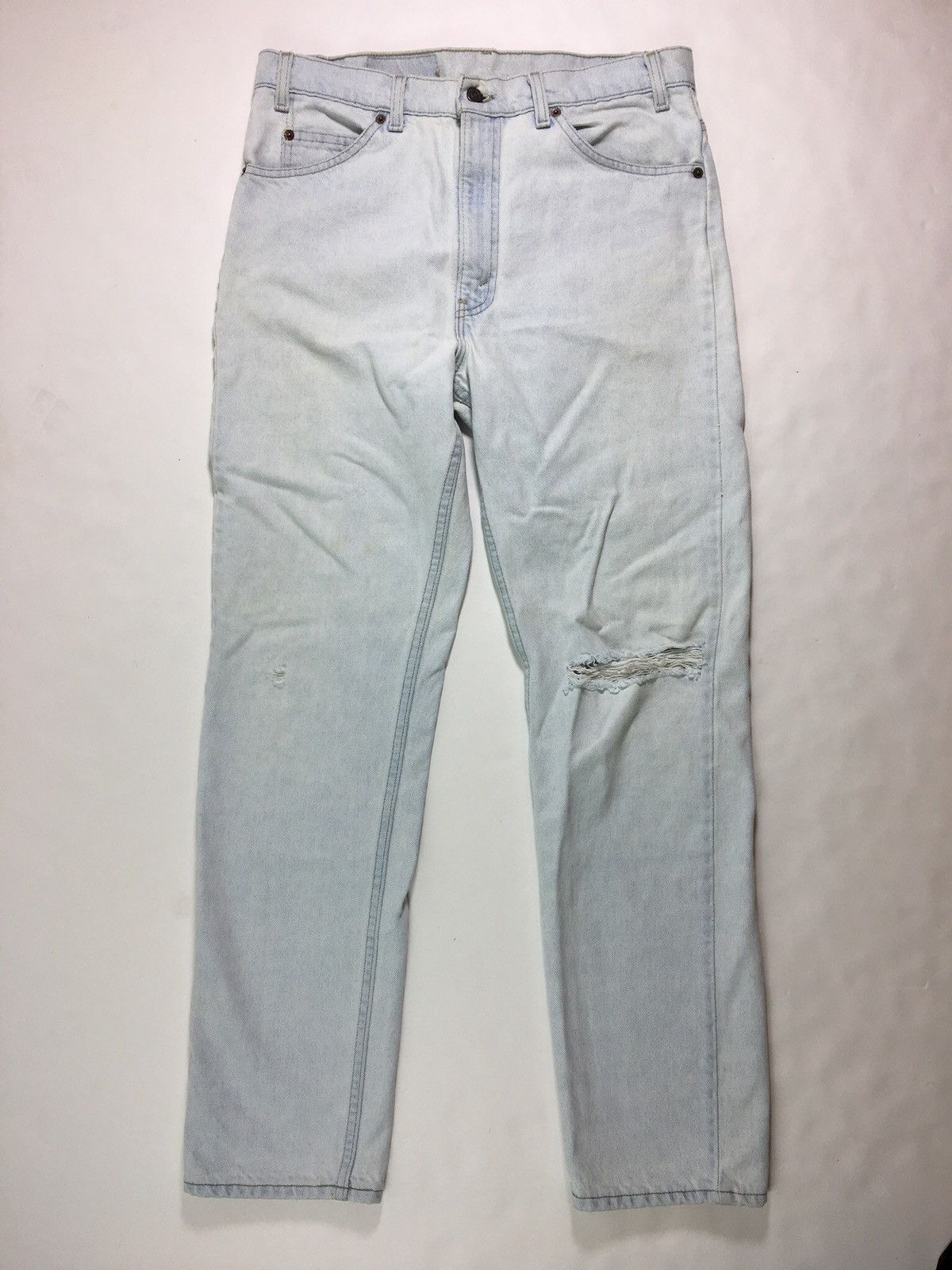 Levi's × Levi's Vintage Clothing × Vintage Vintage 80s Levis 505 Light Wash Distressed Orange Tab Jeans Size US 33 - 1 Thumbnail