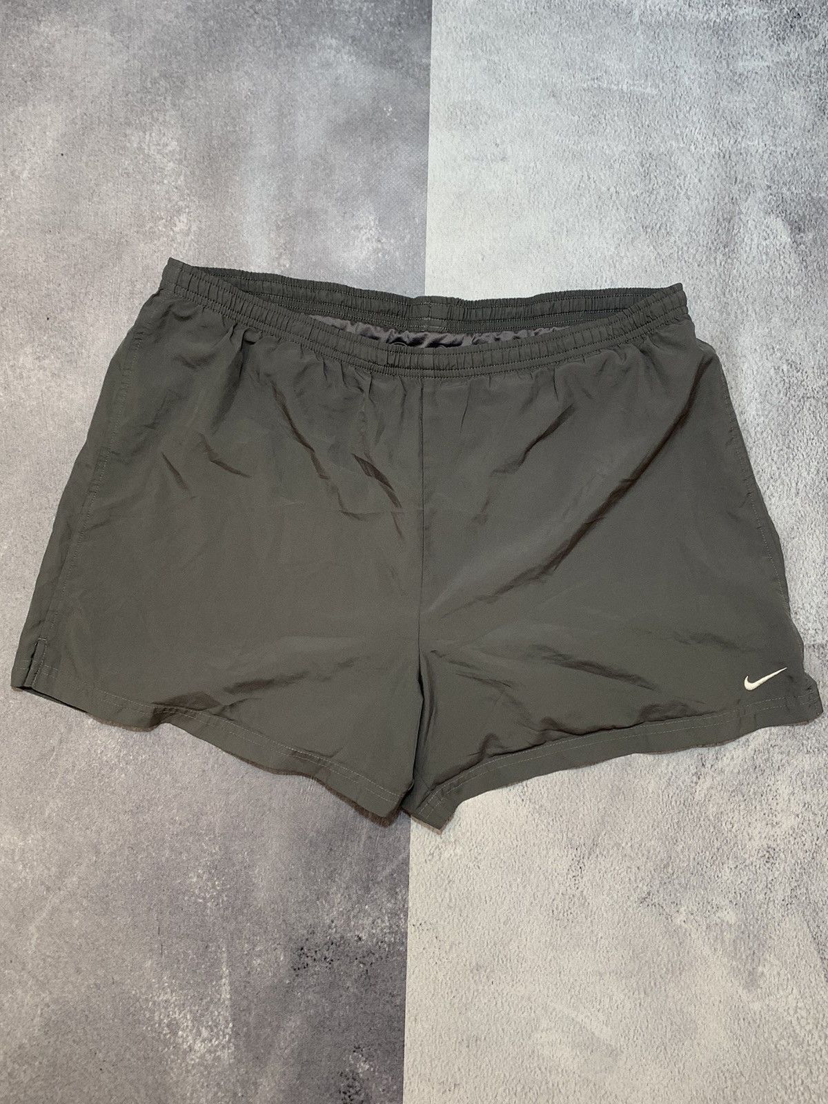 Nike × Vintage Vintage Y2K Nike swoosh shorts streetwear style size L Size US 34 / EU 50 - 1 Thumbnail