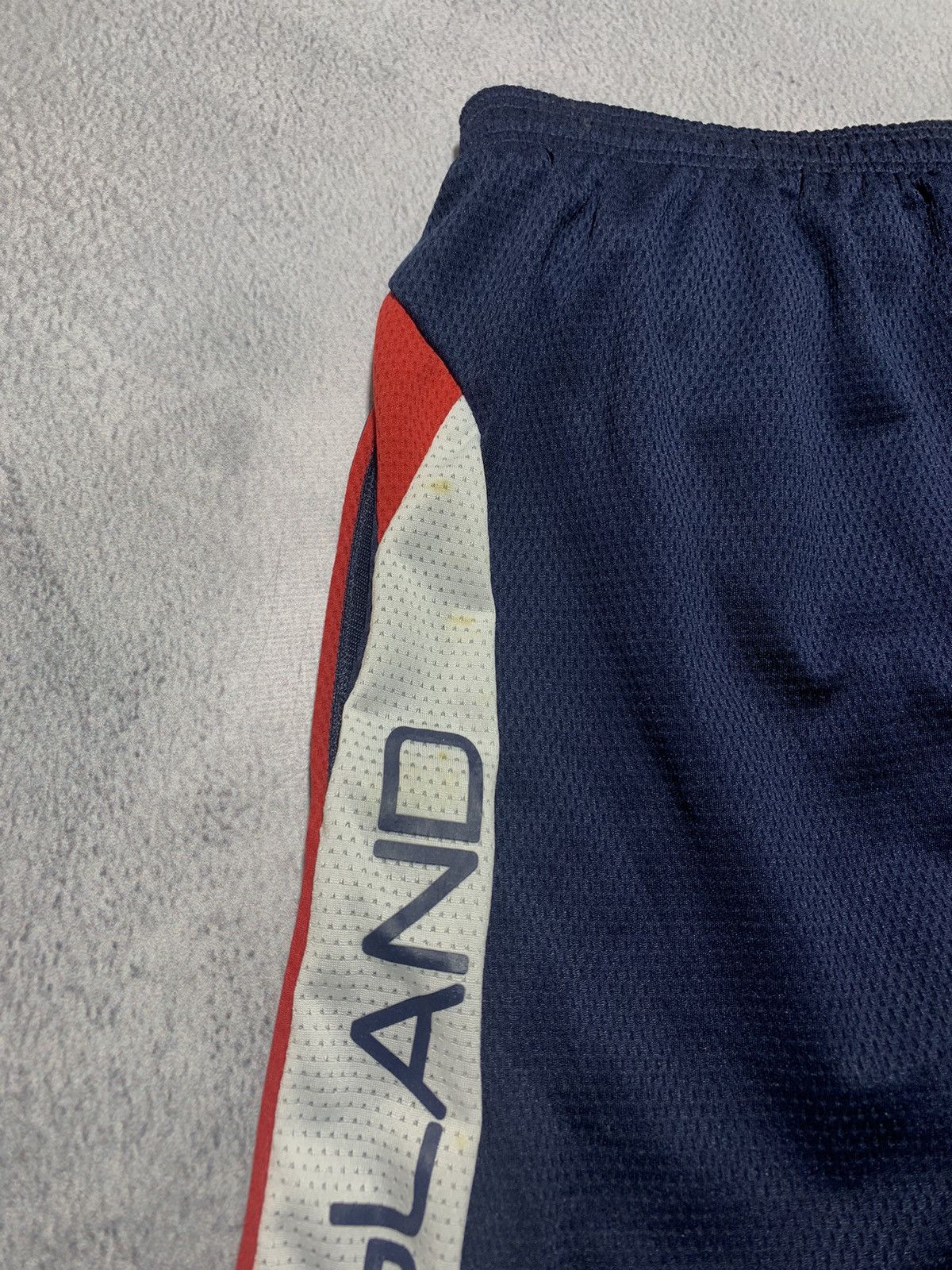 Umbro Vintage 90s Umbro England shorts streetwear casual size XL Size US 36 / EU 52 - 6 Thumbnail