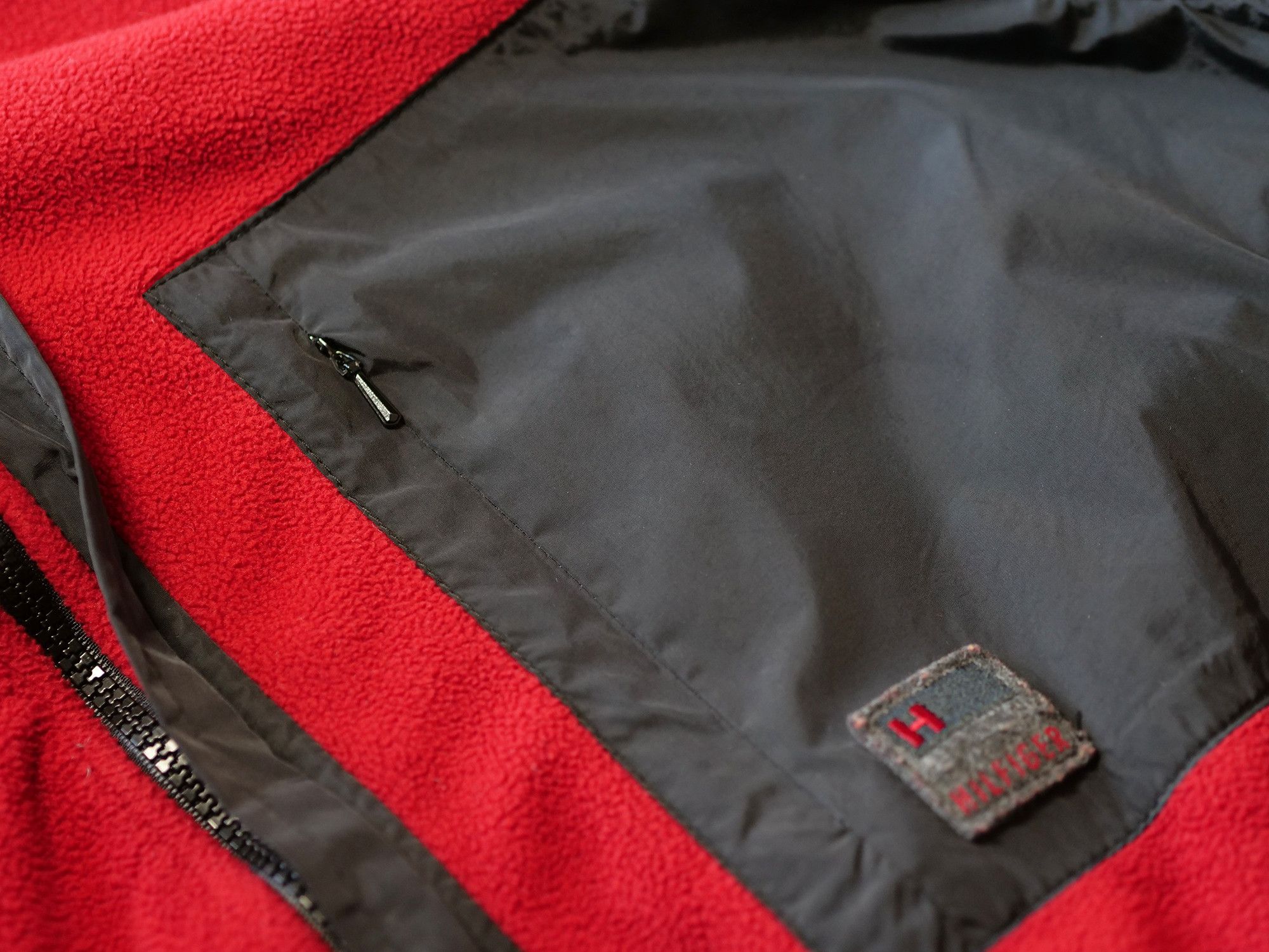 Tommy Hilfiger Tommy Hilfiger vest Size US XL / EU 56 / 4 - 5 Thumbnail