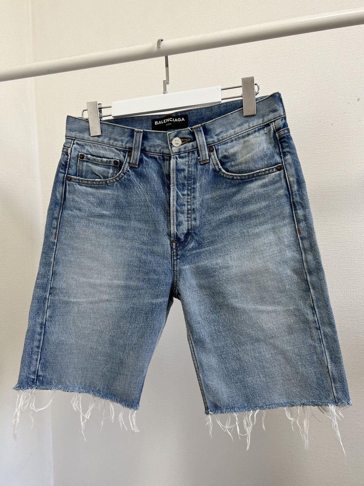 Balenciaga Balenciaga Denim Shorts Size US 30 / EU 46 - 1 Thumbnail