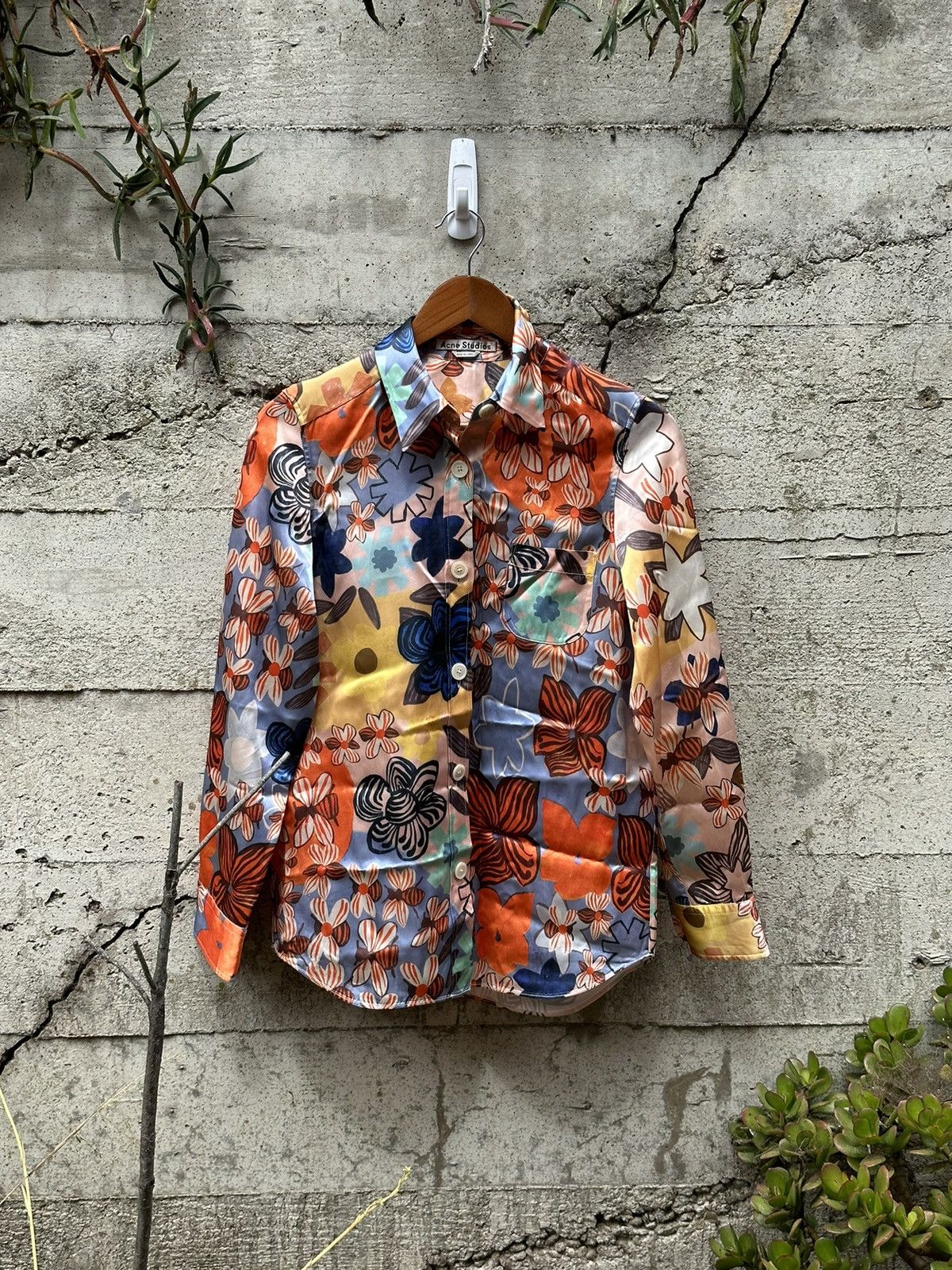 Acne Studios RARE GRAIL Acne Studios flower forest silk stain shirt Size US S / EU 44-46 / 1 - 4 Thumbnail