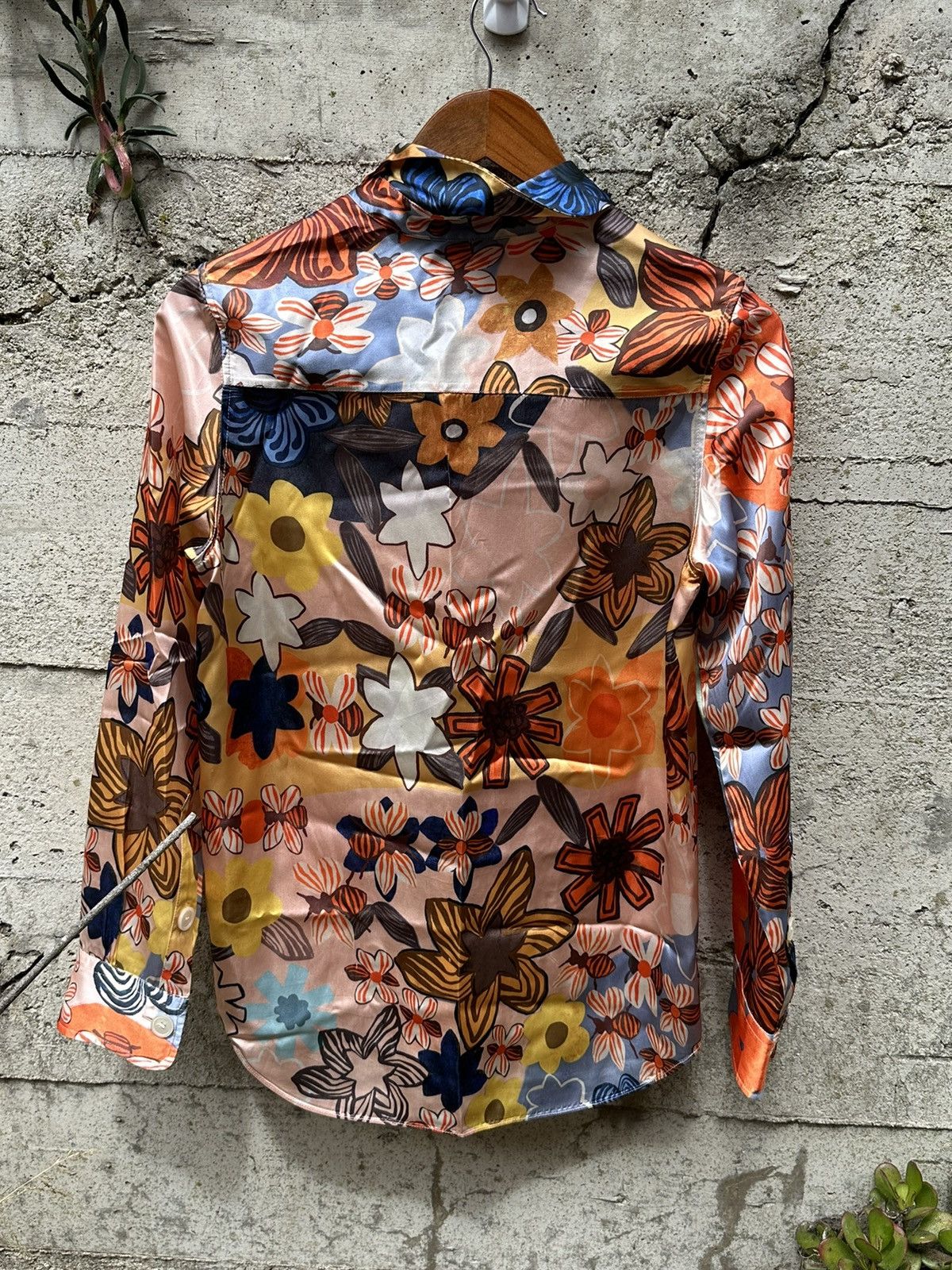 Acne Studios RARE GRAIL Acne Studios flower forest silk stain shirt Size US S / EU 44-46 / 1 - 3 Thumbnail