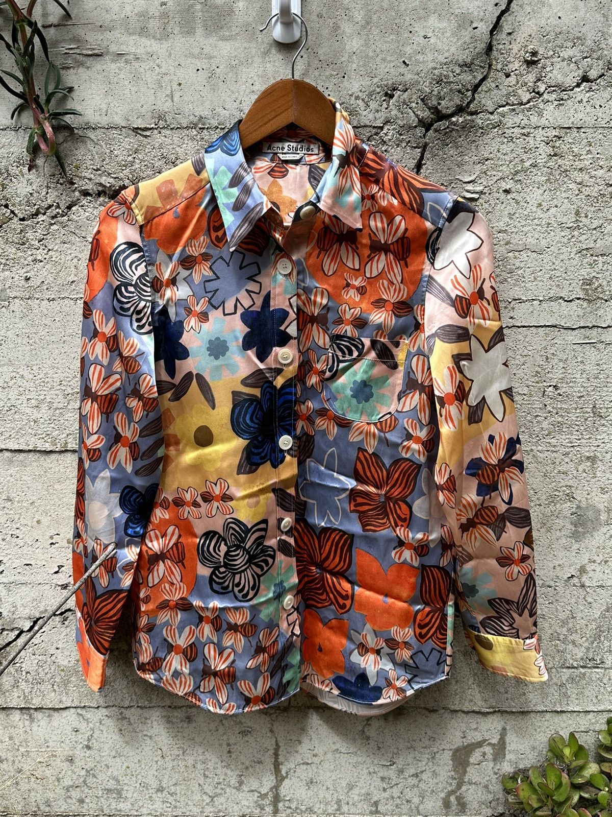 Acne Studios RARE GRAIL Acne Studios flower forest silk stain shirt Size US S / EU 44-46 / 1 - 2 Thumbnail