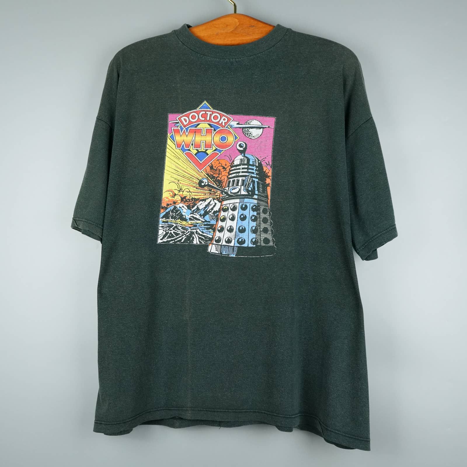 Vintage 1980 Doctor Who t-shirt Size US XL / EU 56 / 4 - 1 Thumbnail