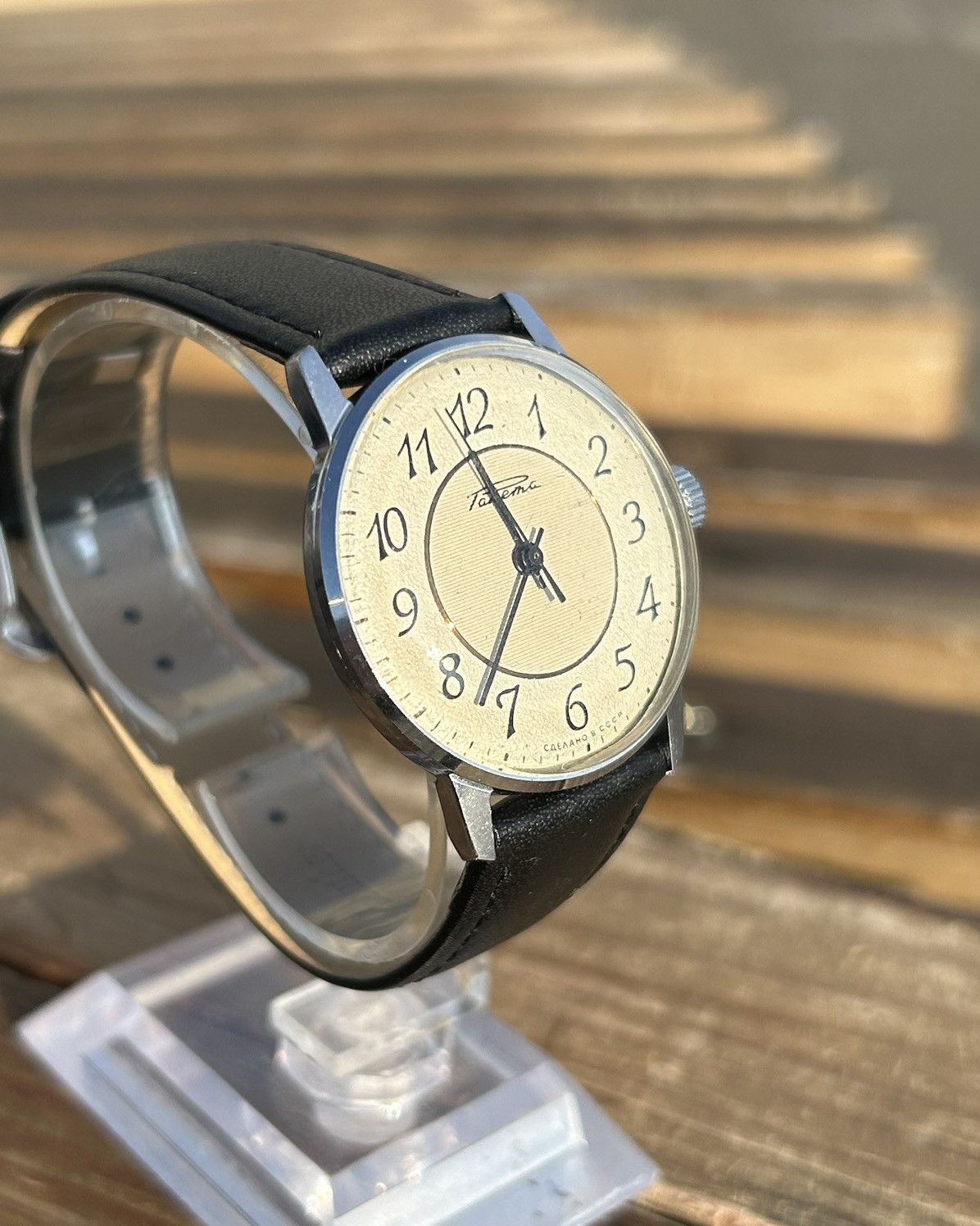 Vintage Vintage Soviet Raketa Watch Mechanical Wristwatch USSR 1980s Size ONE SIZE - 10 Thumbnail