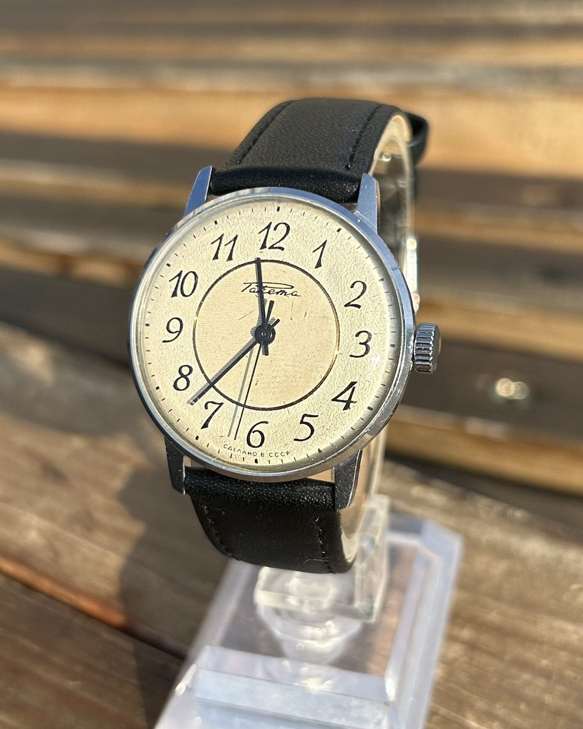 Vintage Vintage Soviet Raketa Watch Mechanical Wristwatch USSR 1980s Size ONE SIZE - 1 Thumbnail
