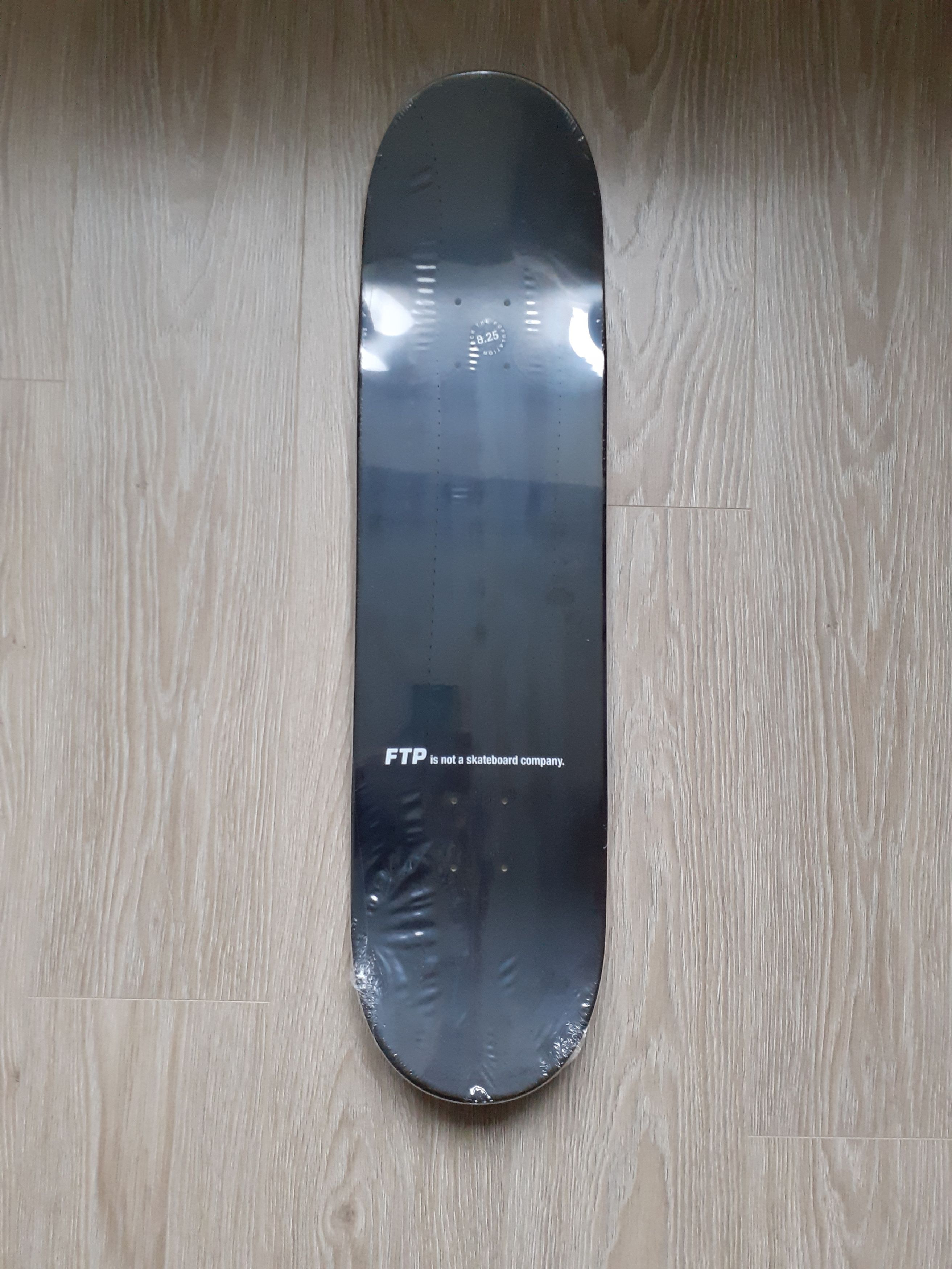 FUCT × Fuck The Population FTP + FUCT BLACK ACE DECK 8.25 Size ONE SIZE - 4 Thumbnail