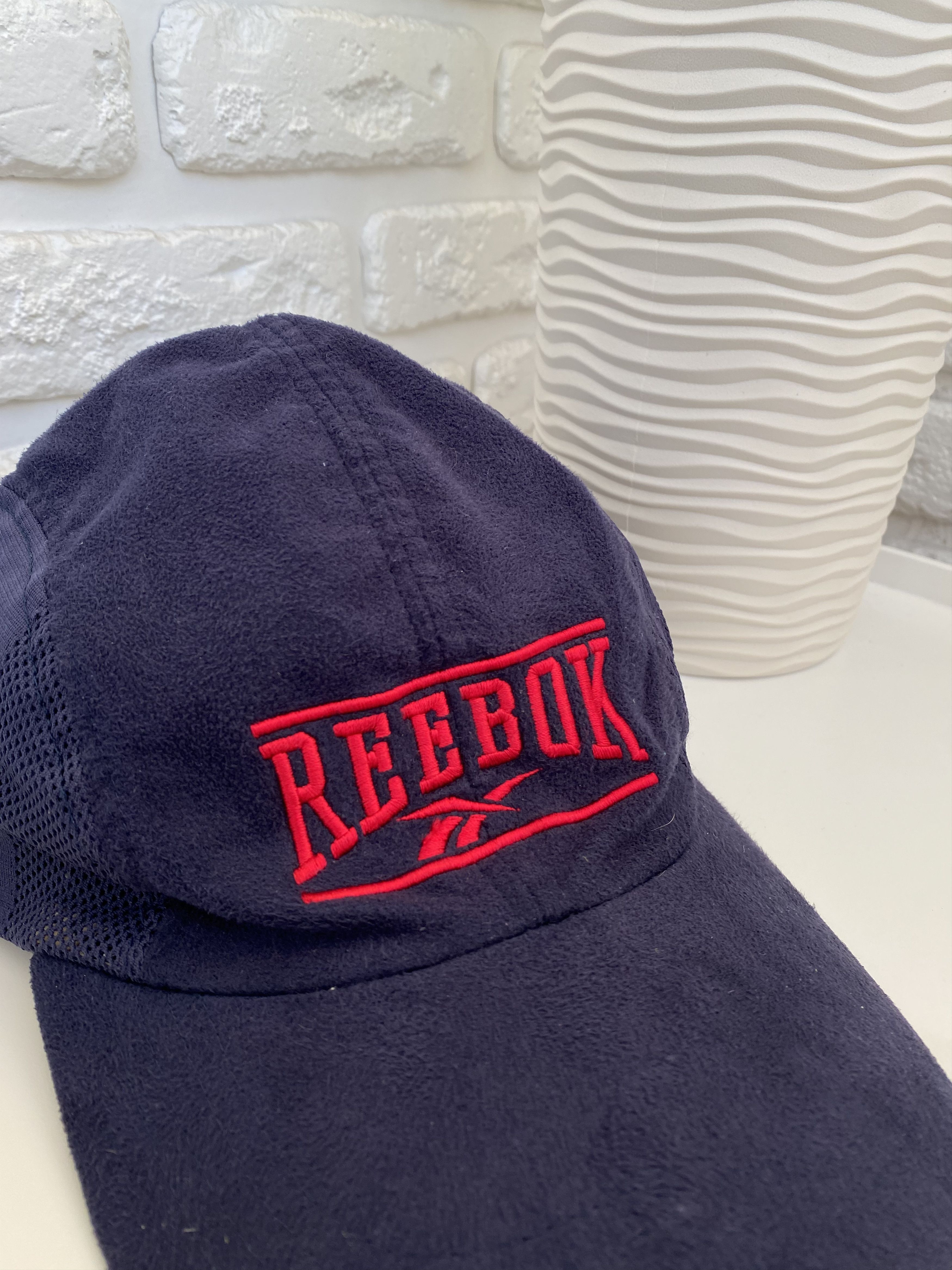 Reebok × Vintage Reebok Velour Big Logo Cap Hat Size ONE SIZE - 2 Thumbnail