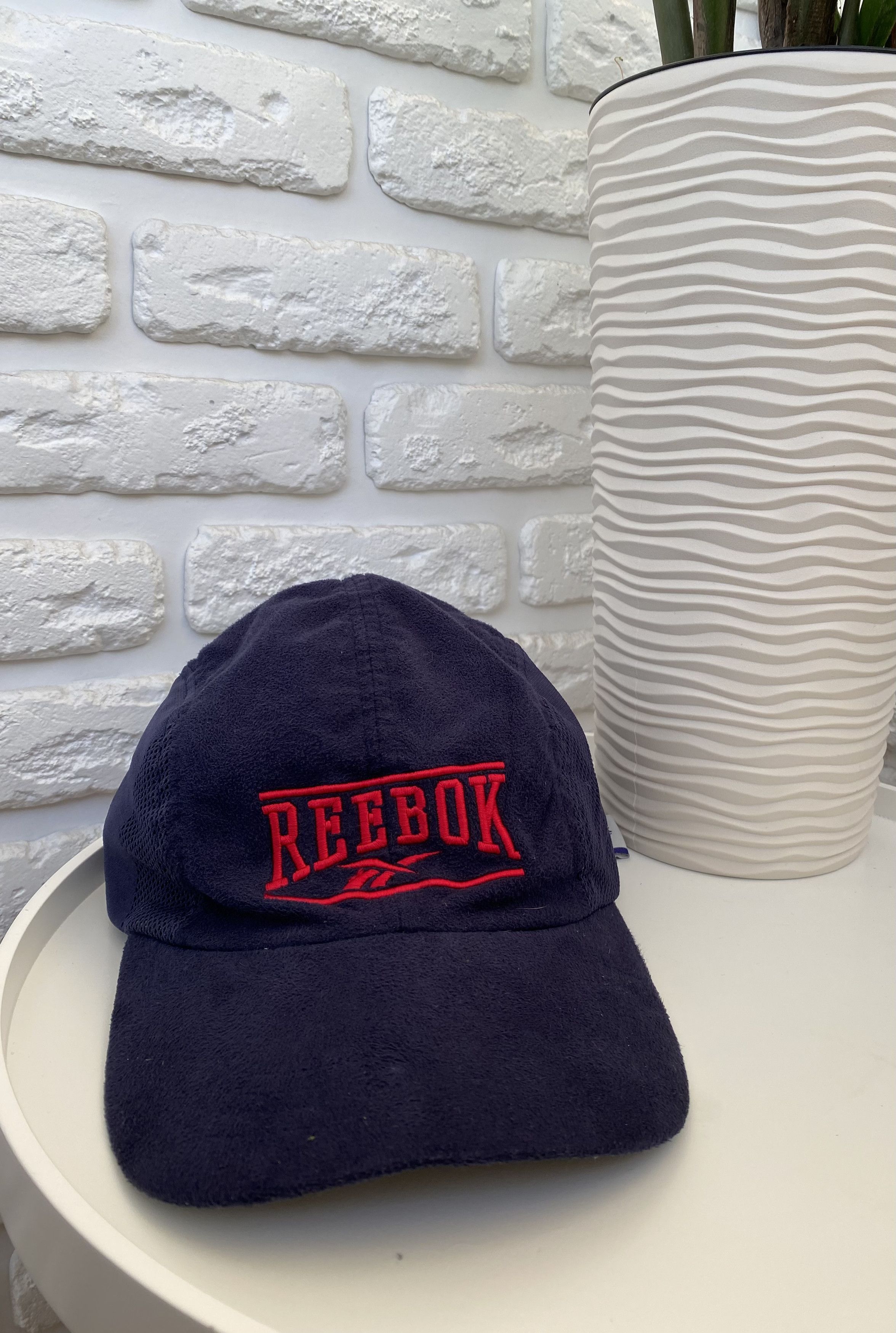 Reebok × Vintage Reebok Velour Big Logo Cap Hat Size ONE SIZE - 1 Thumbnail