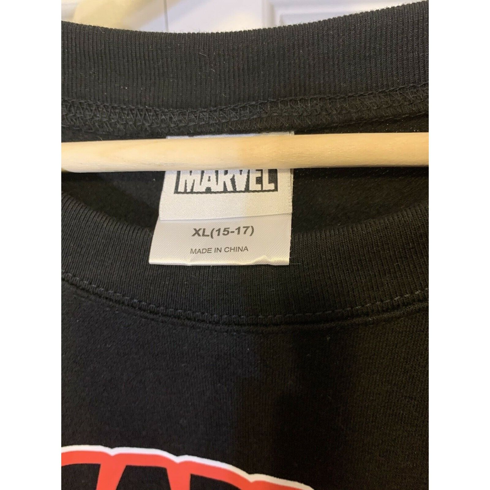 Marvel Comics New Marvel Avengers Men’s Sz XL 15-17 Sweatshirt NWT Size US XL / EU 56 / 4 - 2 Thumbnail