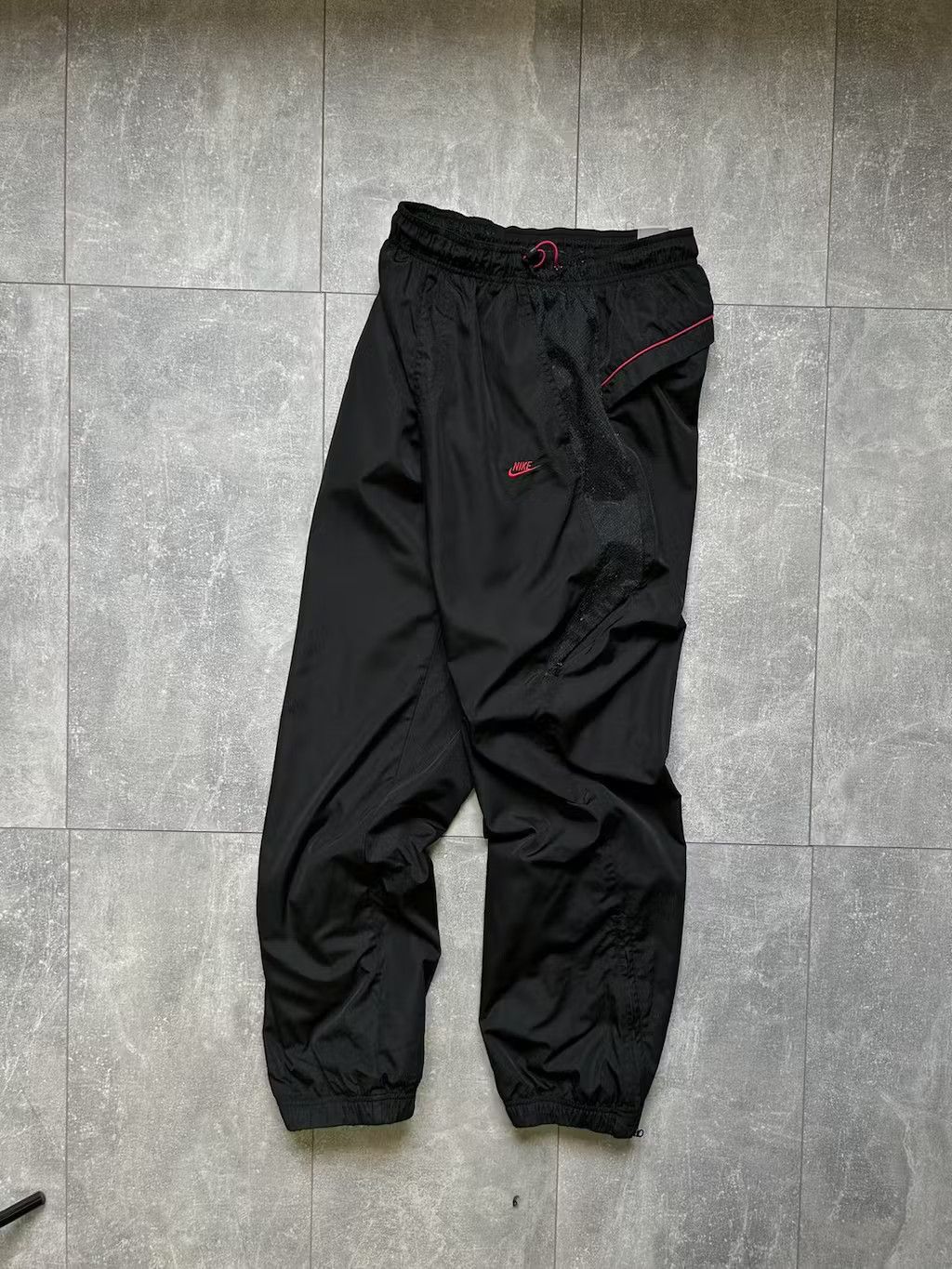 Nike × Vintage Mens Vintage Nike drill pants streetwear y2k air sweatpants Size US 30 / EU 46 - 1 Thumbnail