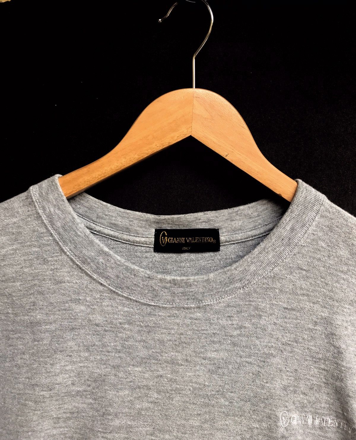 Gianni Valentino × Valentino × Vintage 🔥Gianni Valentino T Shirts Size US M / EU 48-50 / 2 - 3 Thumbnail