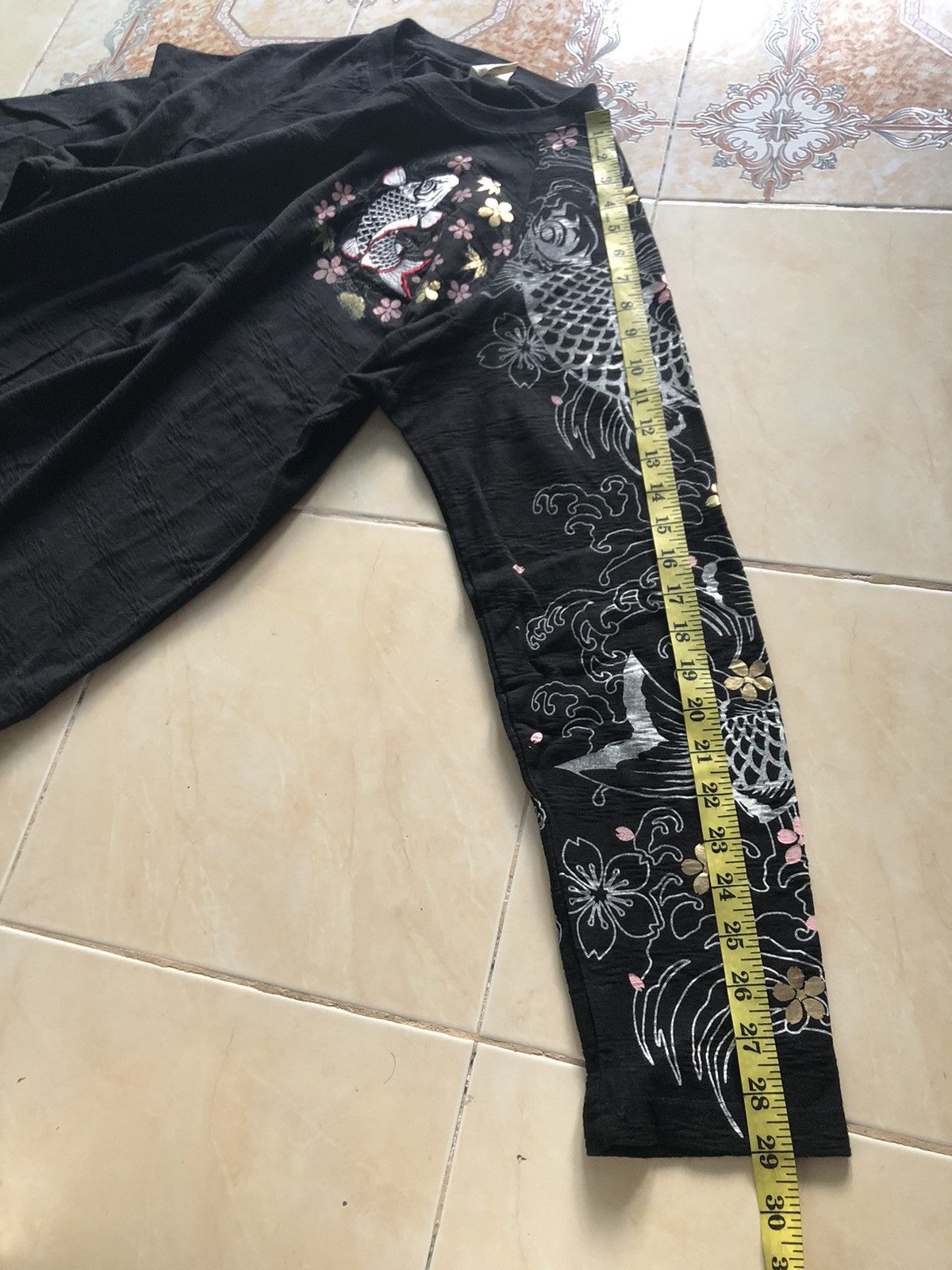 Japanese Brand CURE ALL KOI FISH EMBROIDERY YAKUZA GANG STYLE SUKAJAN SHIRT Size US L / EU 52-54 / 3 - 12 Thumbnail