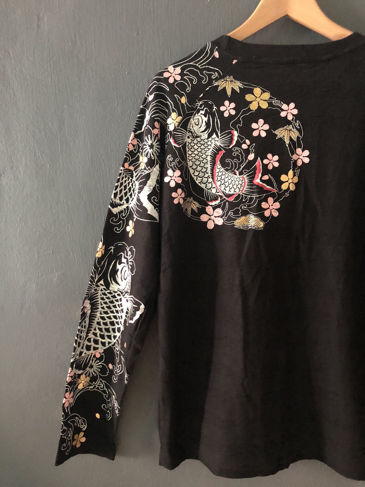 Japanese Brand CURE ALL KOI FISH EMBROIDERY YAKUZA GANG STYLE SUKAJAN SHIRT Size US L / EU 52-54 / 3 - 7 Thumbnail