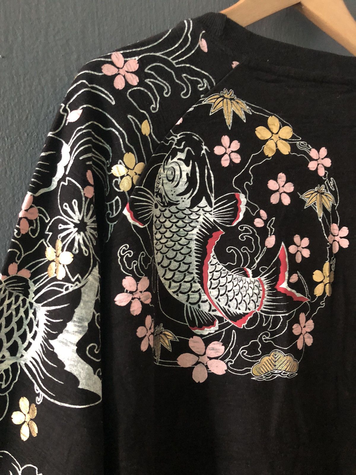 Japanese Brand CURE ALL KOI FISH EMBROIDERY YAKUZA GANG STYLE SUKAJAN SHIRT Size US L / EU 52-54 / 3 - 8 Thumbnail