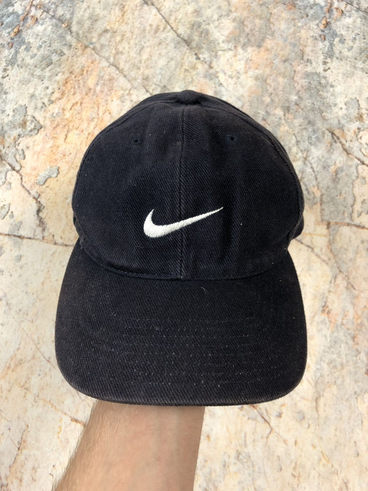 Nike × Vintage Nike vintage black logo cap Size ONE SIZE - 1 Thumbnail