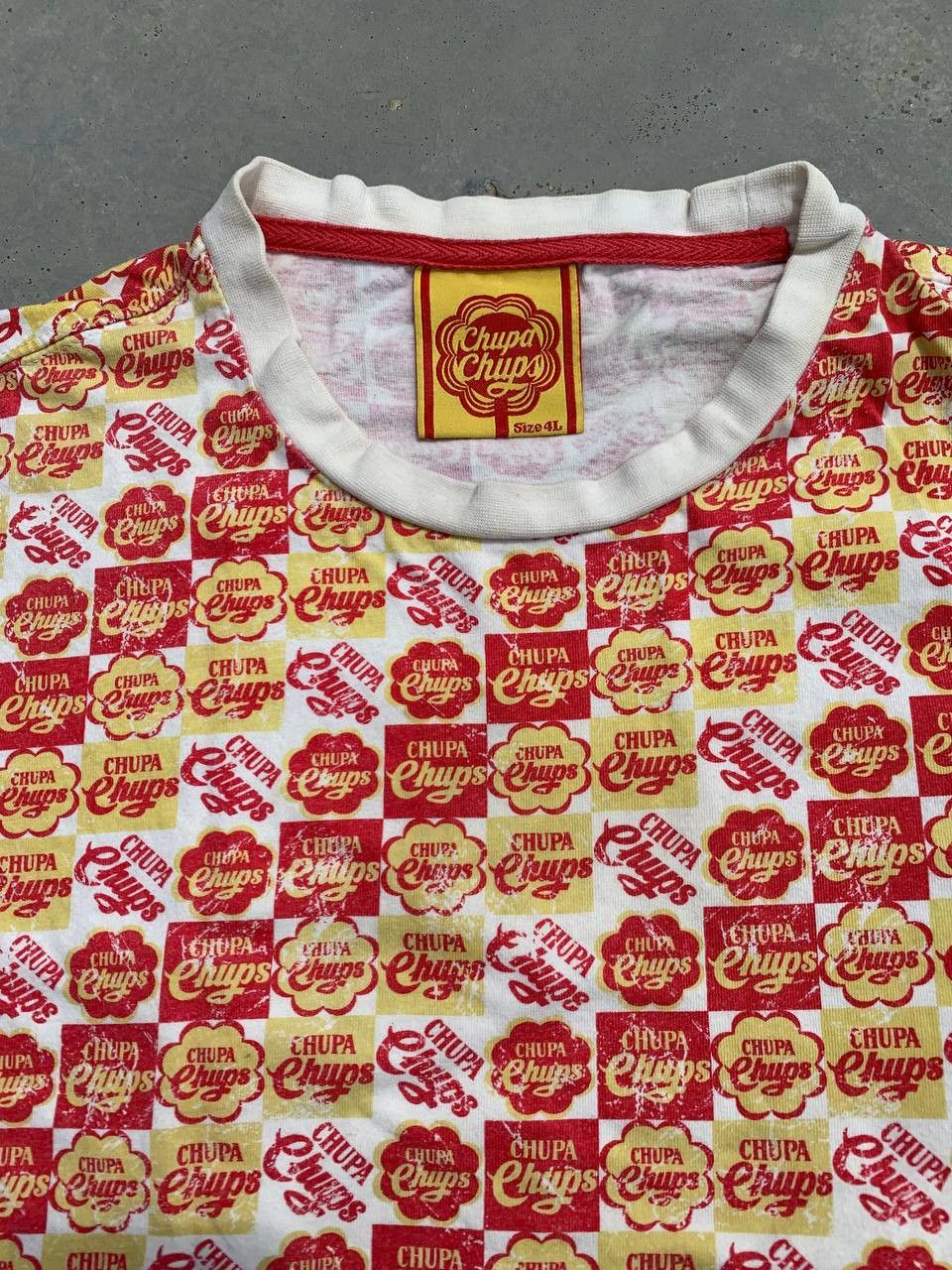 Other Chupa Chups Vintage Fullprint Tshirt Size US L / EU 52-54 / 3 - 3 Thumbnail