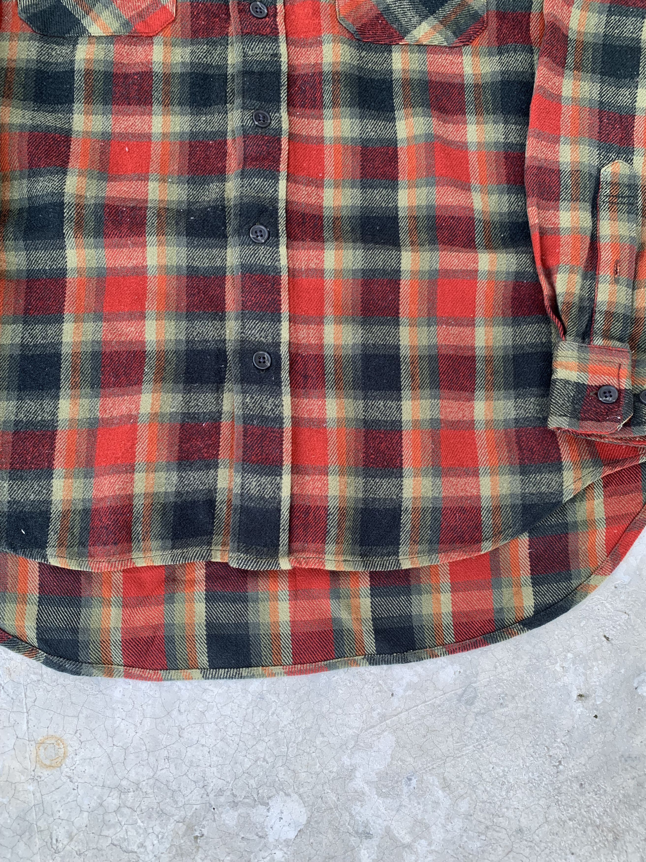 Uniqlo Vintage Uniqlo Plaid Flannel Size US L / EU 52-54 / 3 - 6 Thumbnail