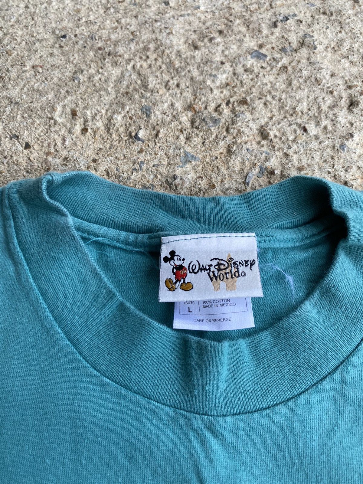 Disney × Vintage Vintage Y2K 90’s Disney Animal Kingdom Shirt Size US L / EU 52-54 / 3 - 3 Thumbnail